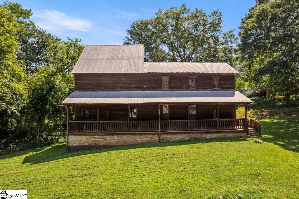 216 N Mechanic Street Pendelton, SC 29670