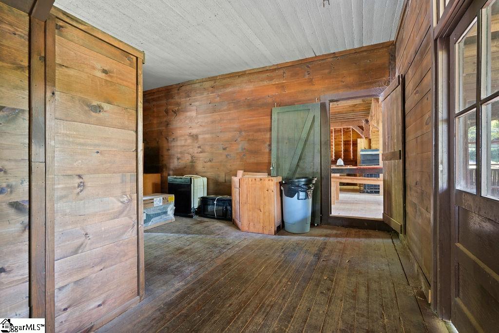 216 N Mechanic Street Pendelton, SC 29670