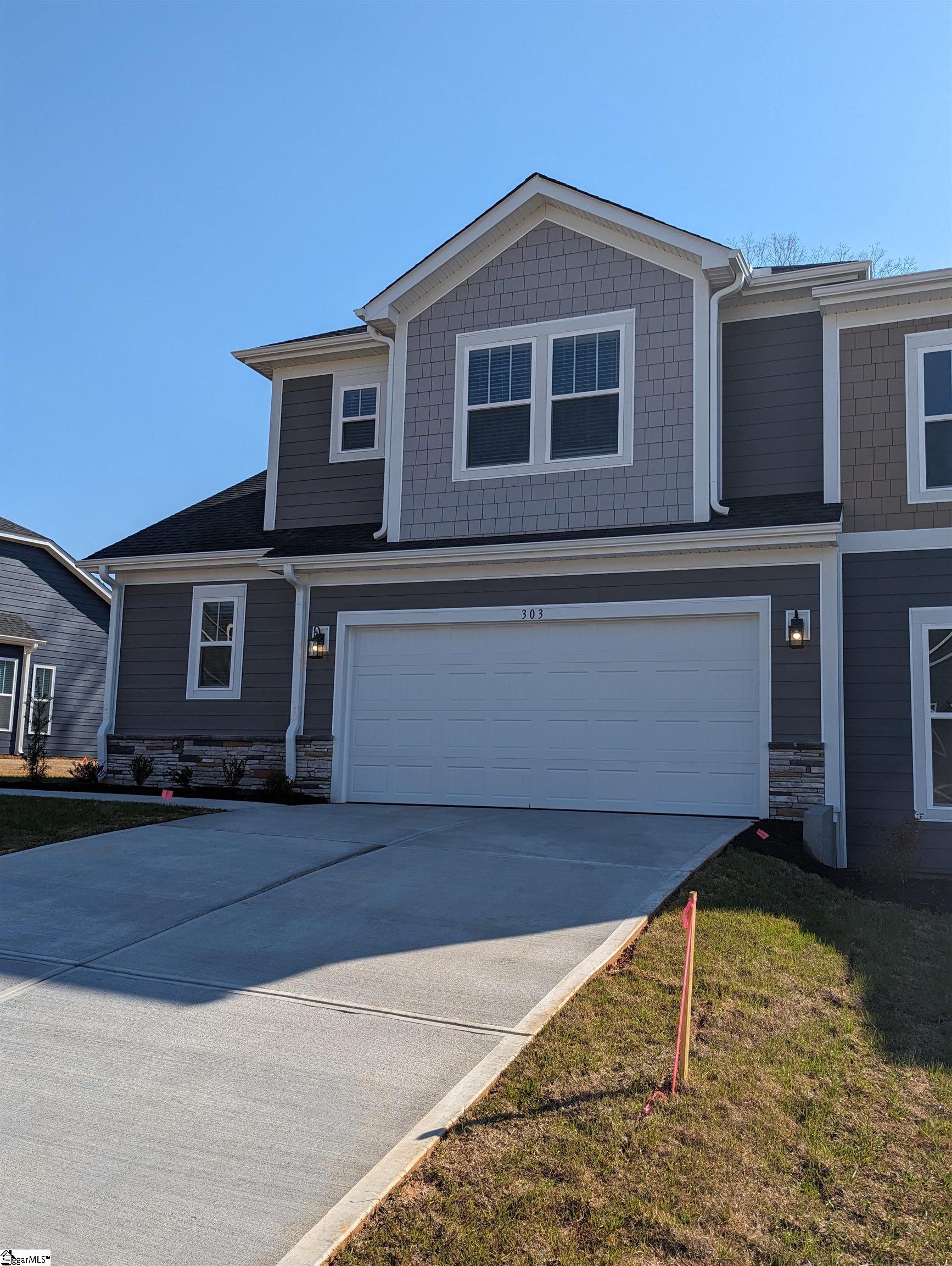 303 Grange Valley Lane Central, SC 29630-9463