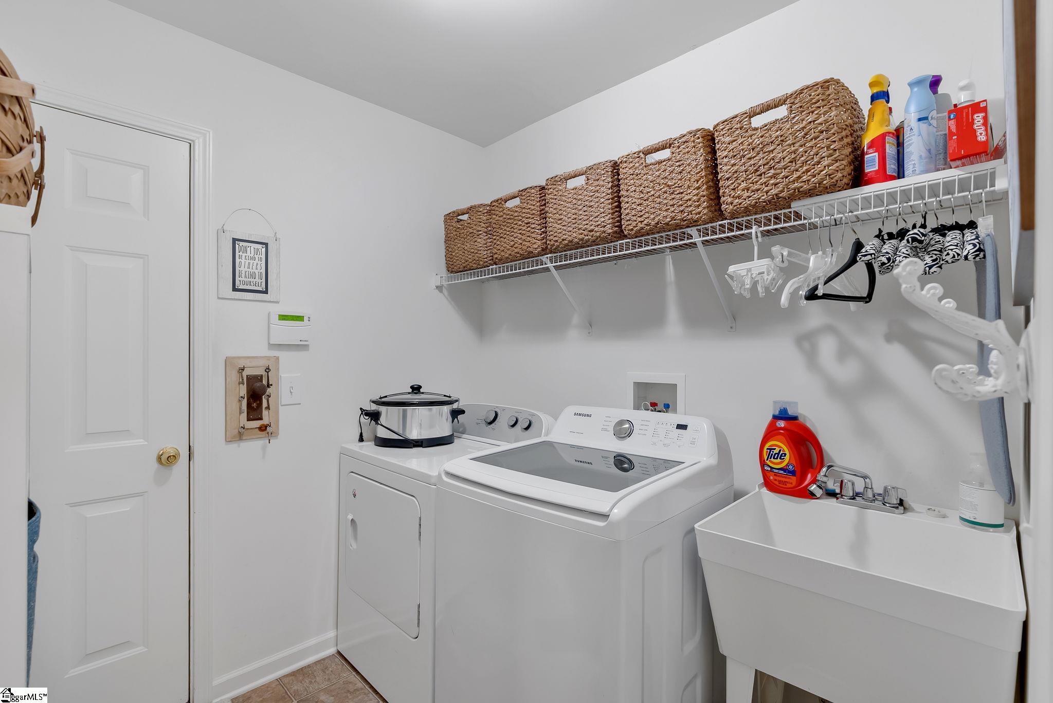 102 Allendale Abbey Lane Simpsonville, SC 29681-6568