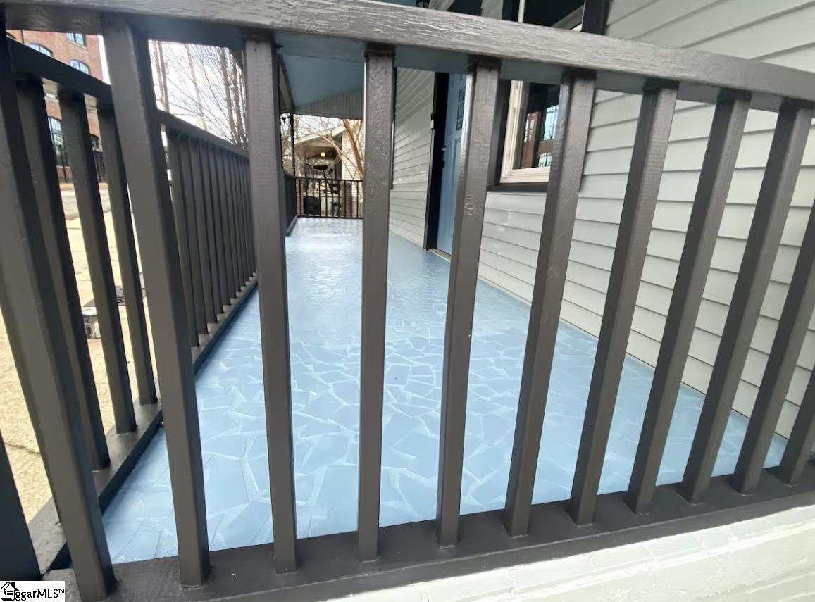 24 Draper Street Greenville, SC 29611-4742