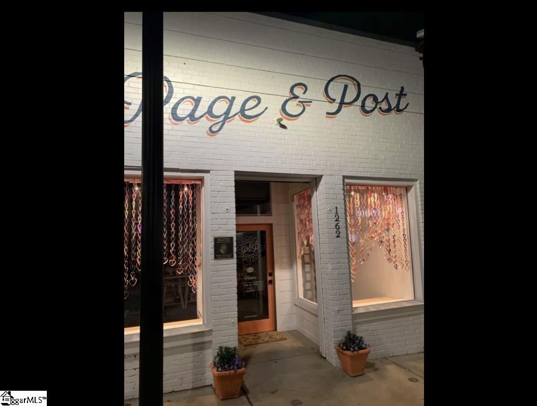 24 Draper Street Greenville, SC 29611-4742
