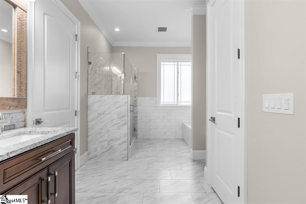 247 Reynolds Road Inman, SC 29349