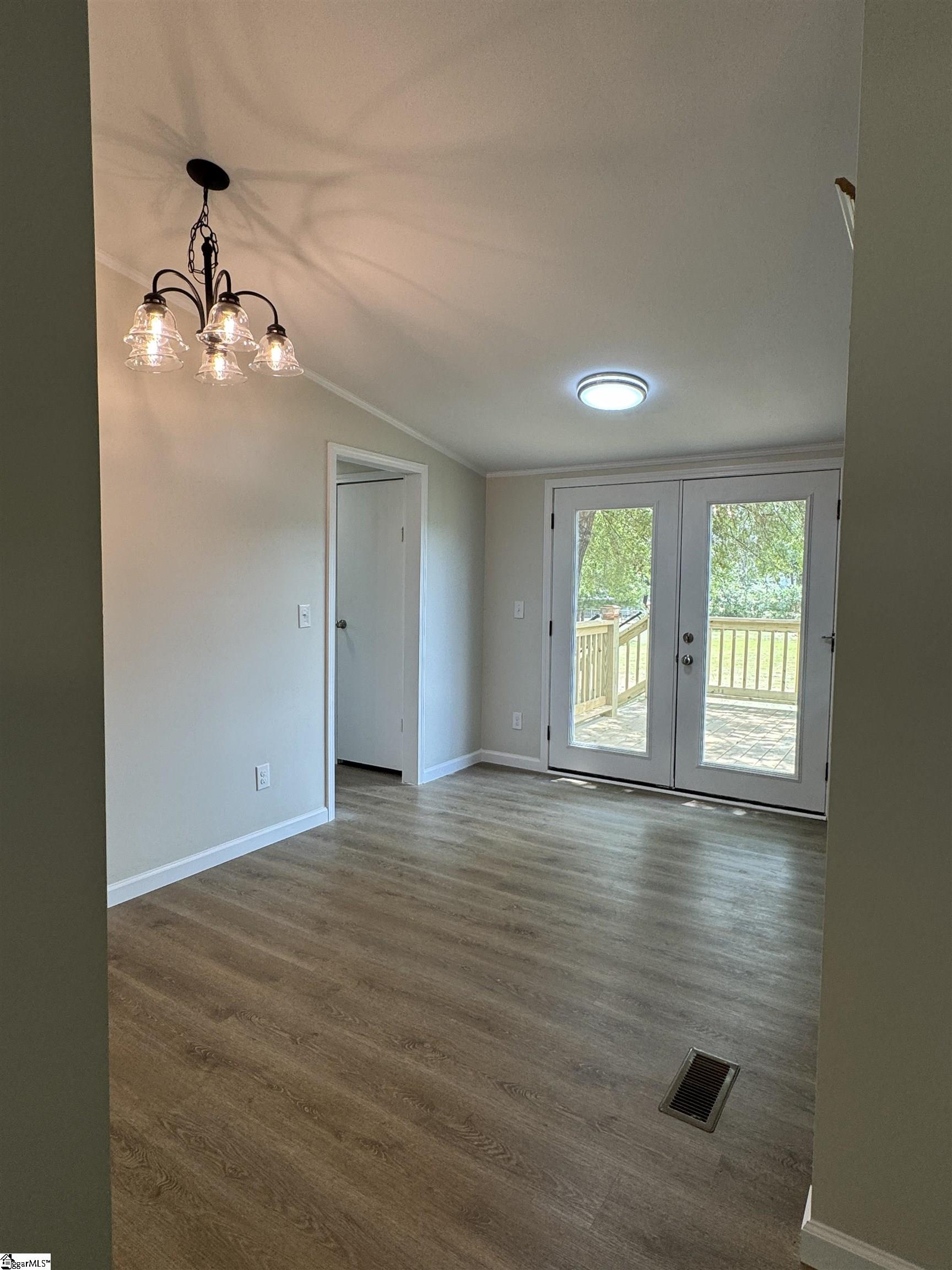 110 Woodford Place Court Gray Court, SC 29645