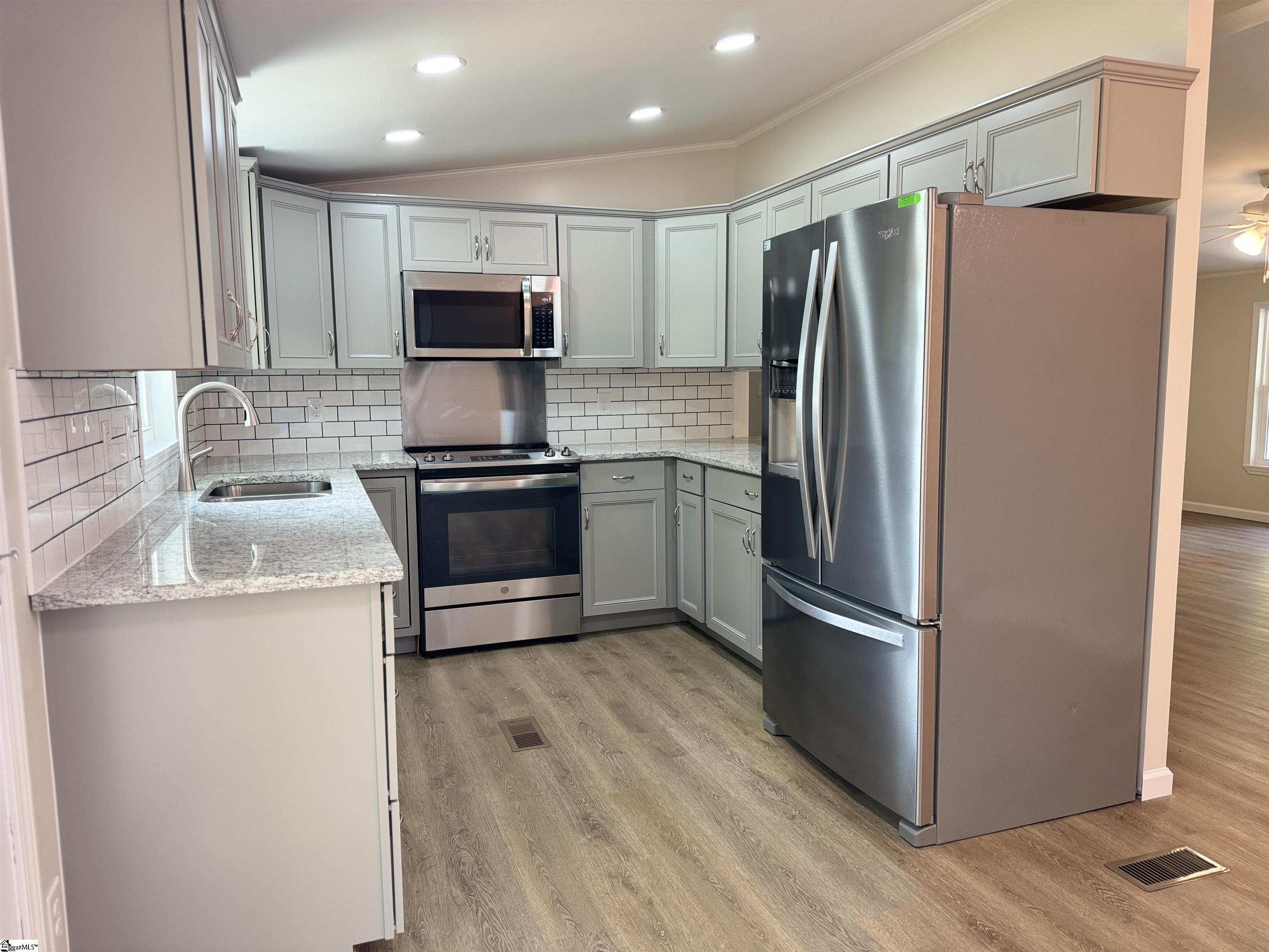 110 Woodford Place Court Gray Court, SC 29645