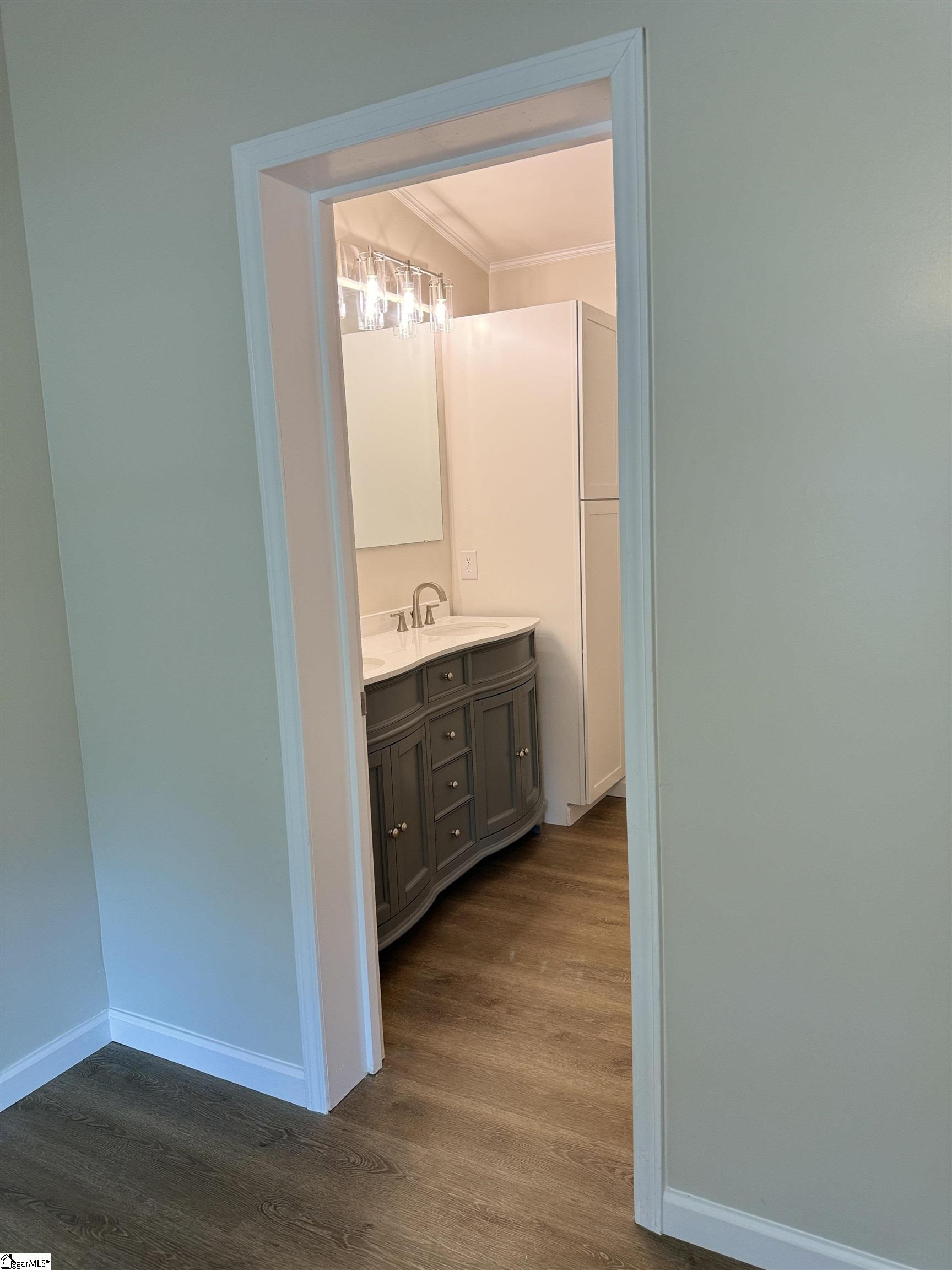 110 Woodford Place Court Gray Court, SC 29645