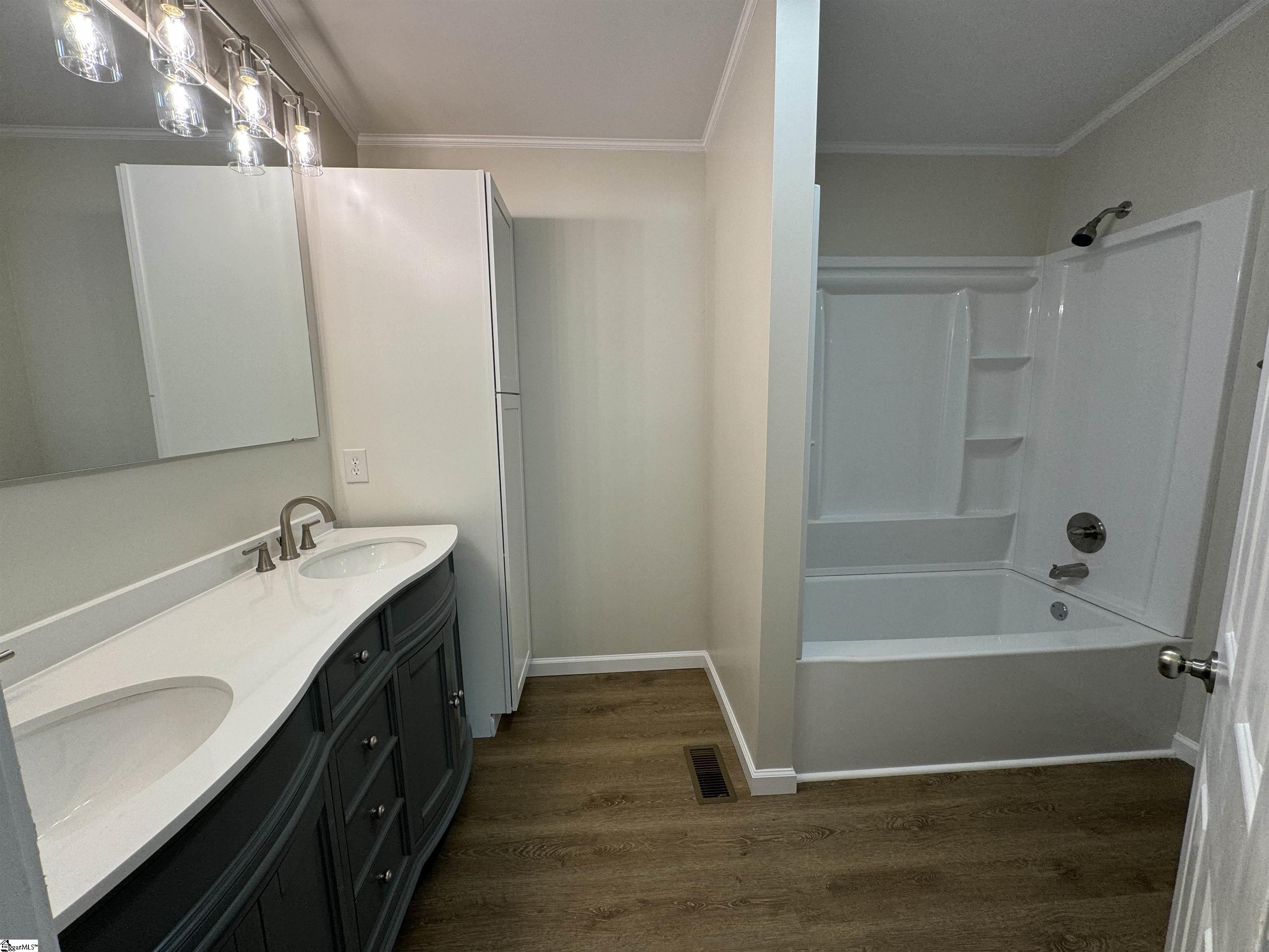 110 Woodford Place Court Gray Court, SC 29645
