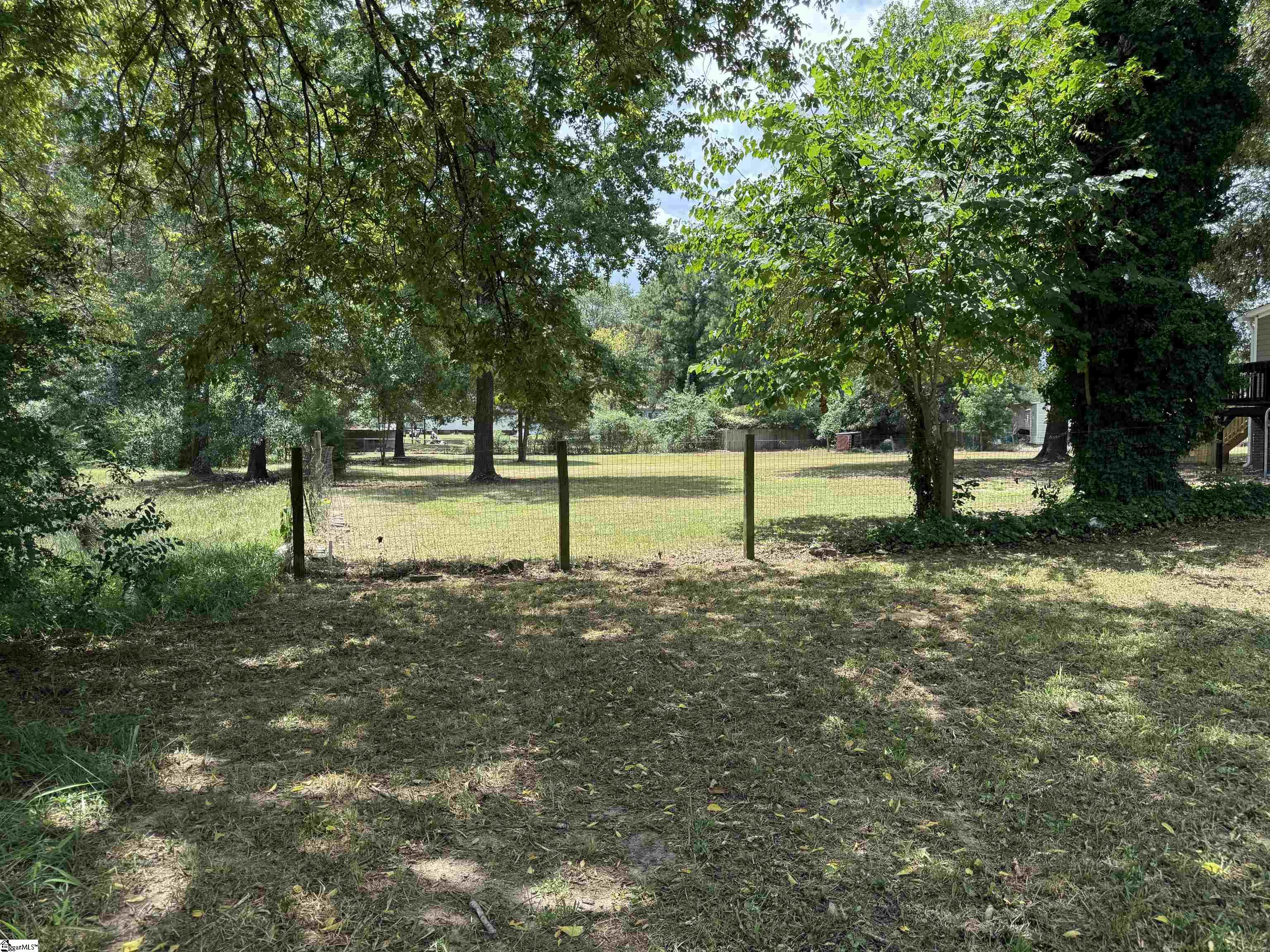 110 Woodford Place Court Gray Court, SC 29645