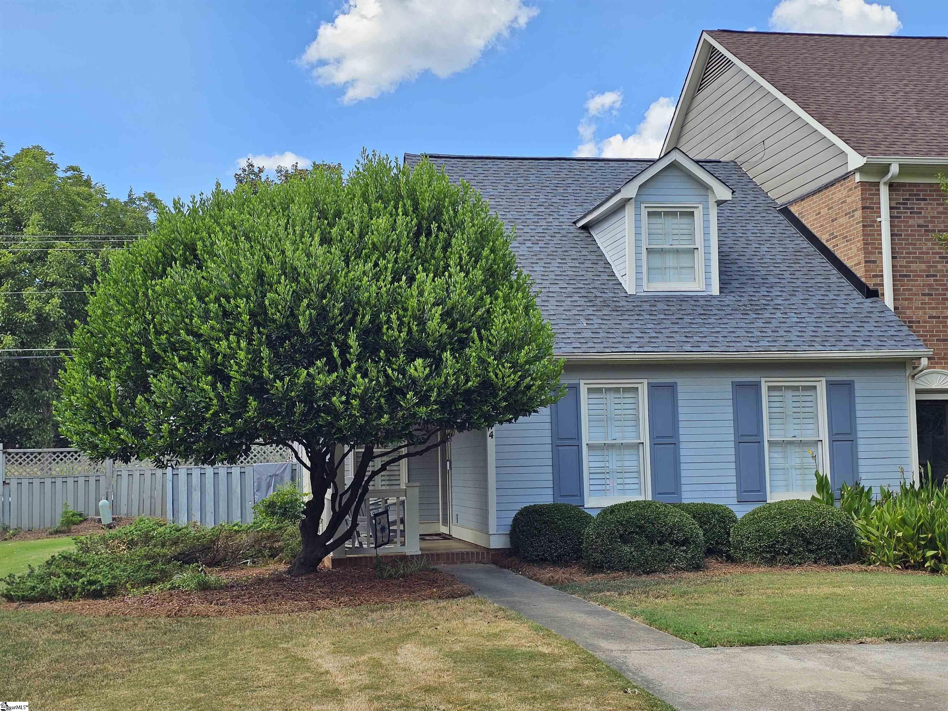 214 Woodburn Club Lane Spartanburg, SC 29302