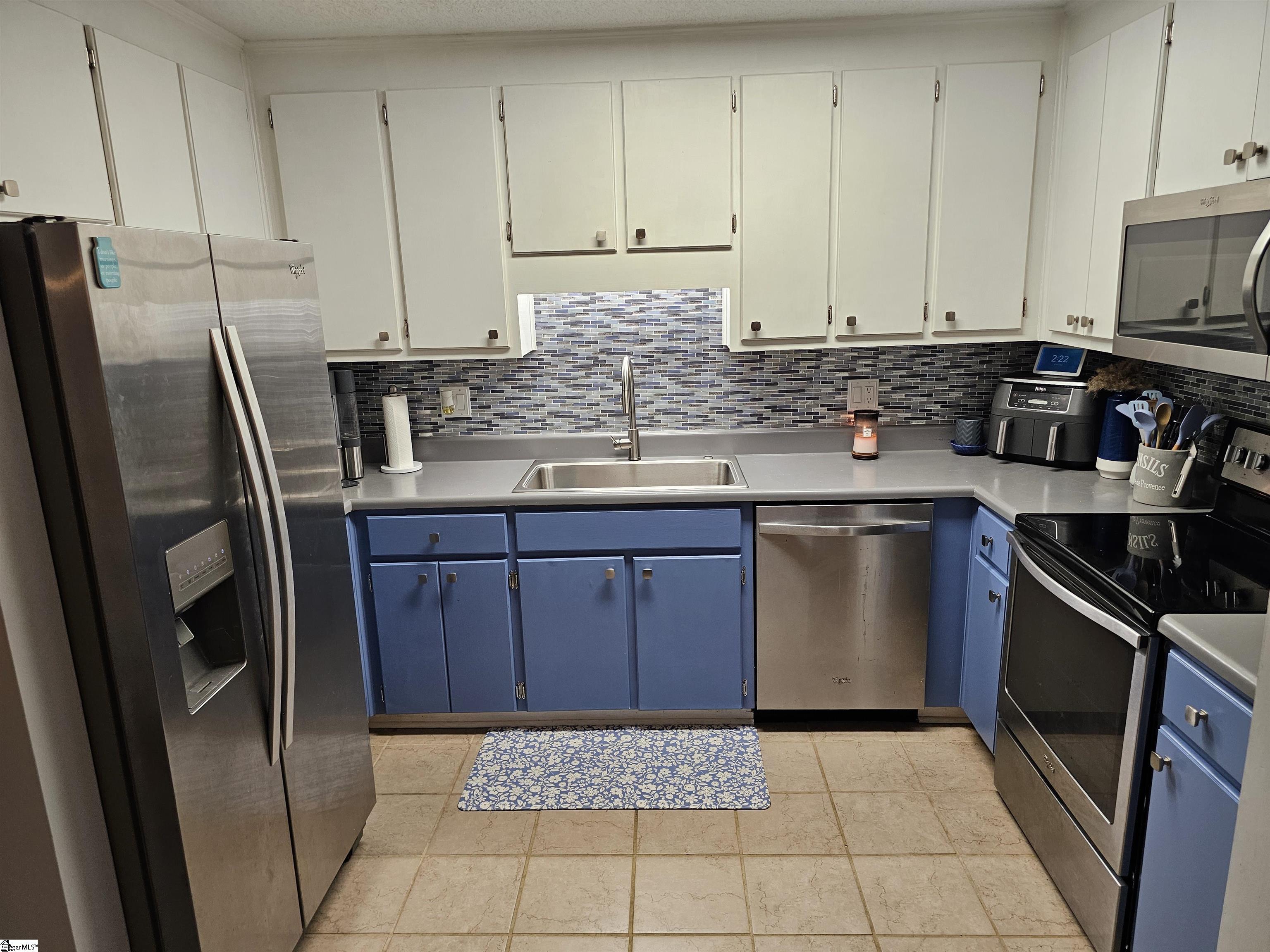 214 Woodburn Club Lane Spartanburg, SC 29302