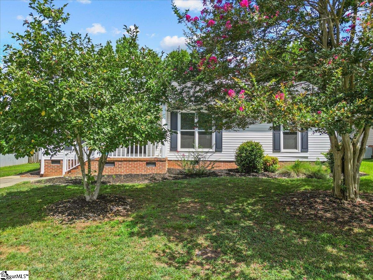 117 Oak Valley Drive Simpsonville, SC 29681