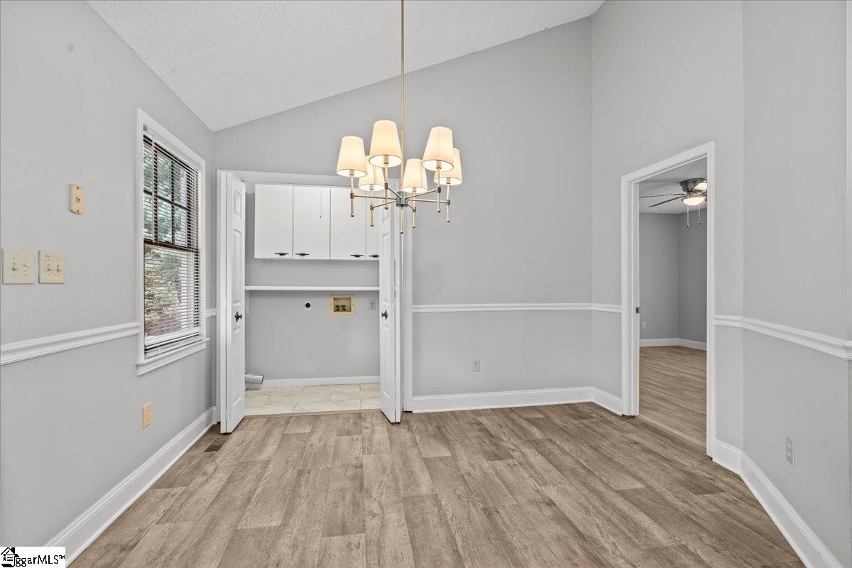 117 Oak Valley Drive Simpsonville, SC 29681