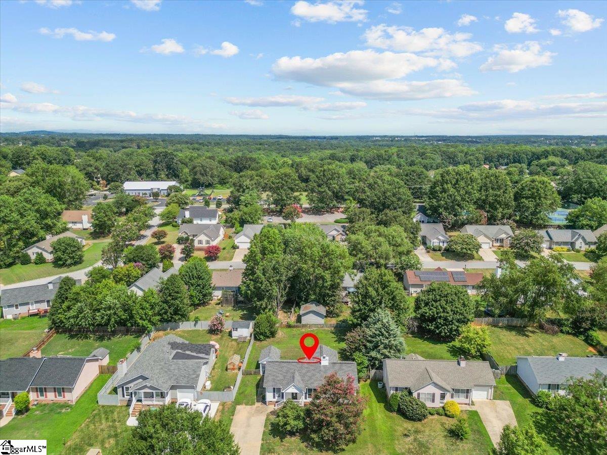 117 Oak Valley Drive Simpsonville, SC 29681