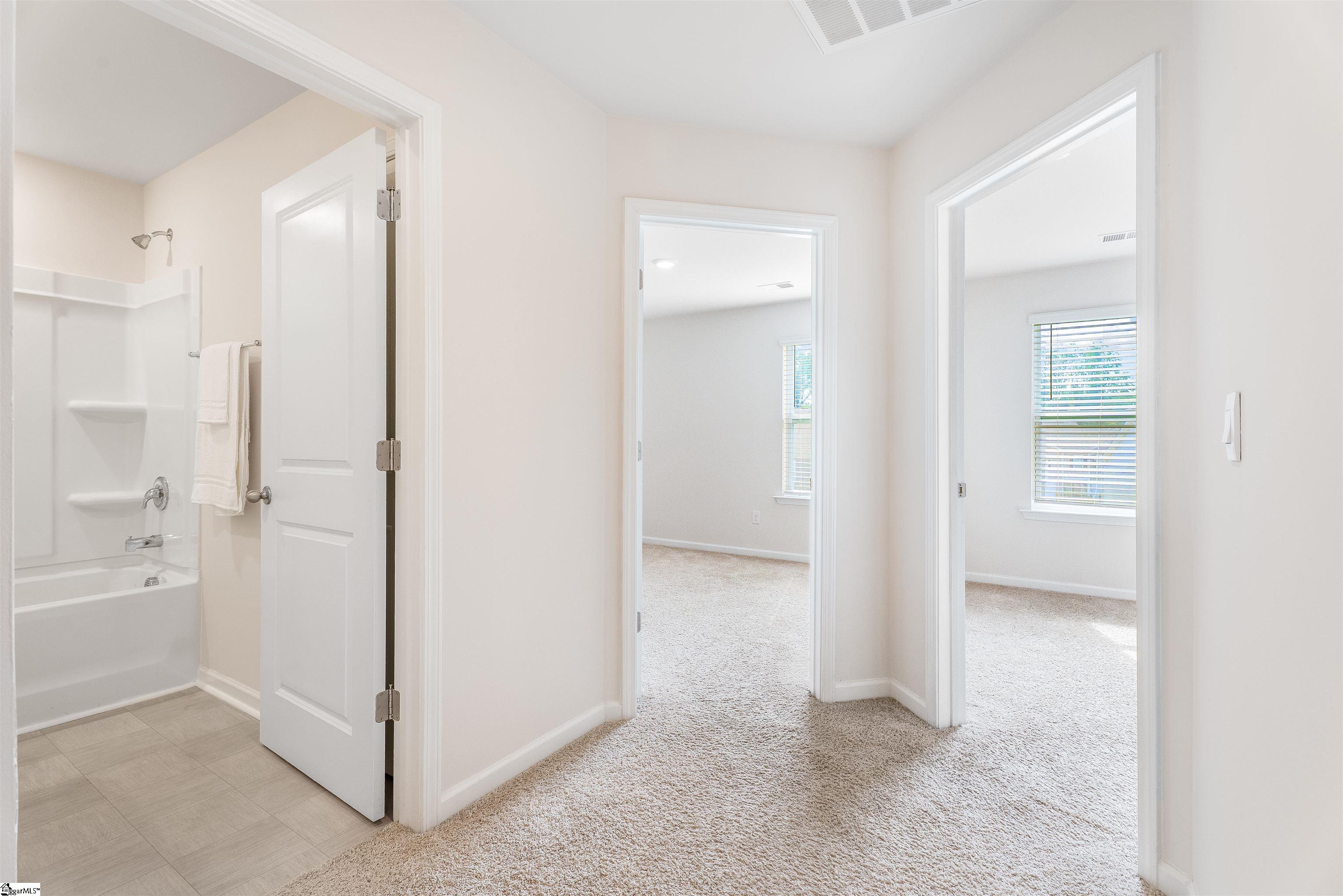 1218 N Norwhich Lane Spartanburg, SC 29301