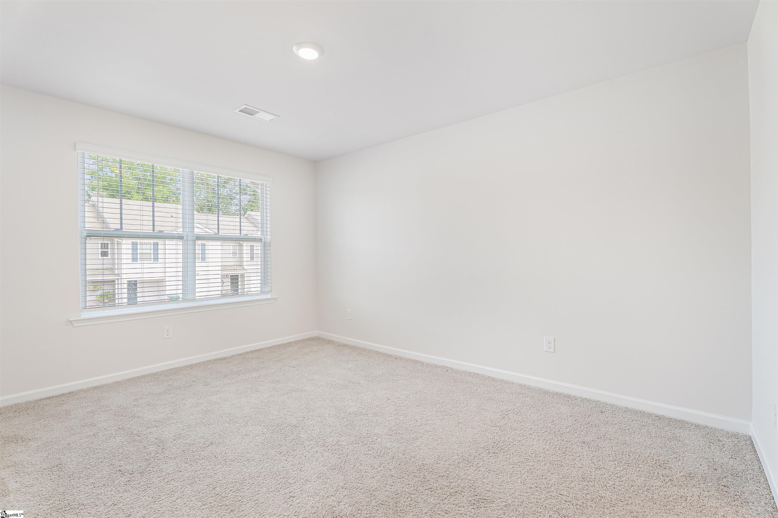 1218 N Norwhich Lane Spartanburg, SC 29301