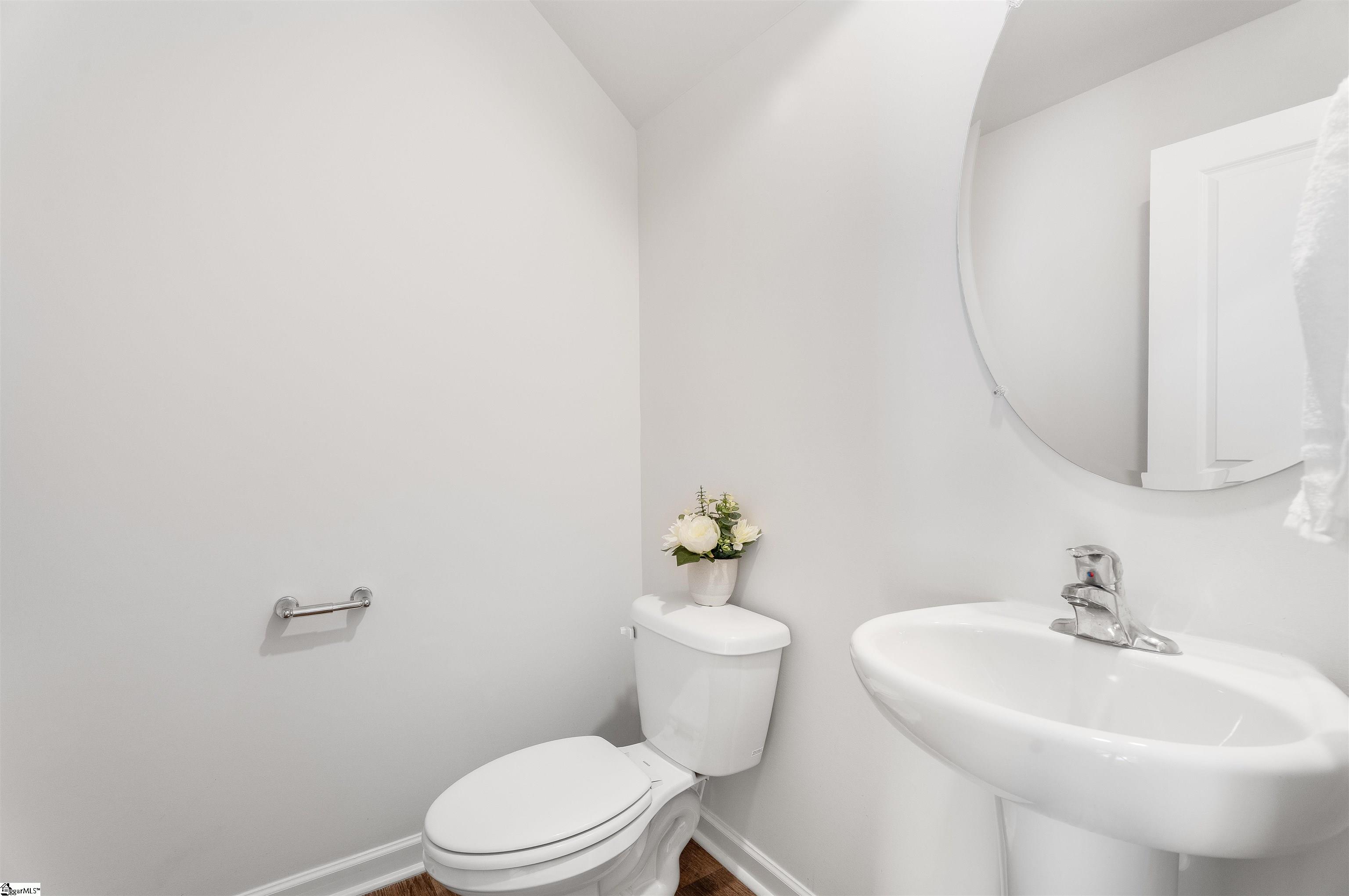 1218 N Norwhich Lane Spartanburg, SC 29301