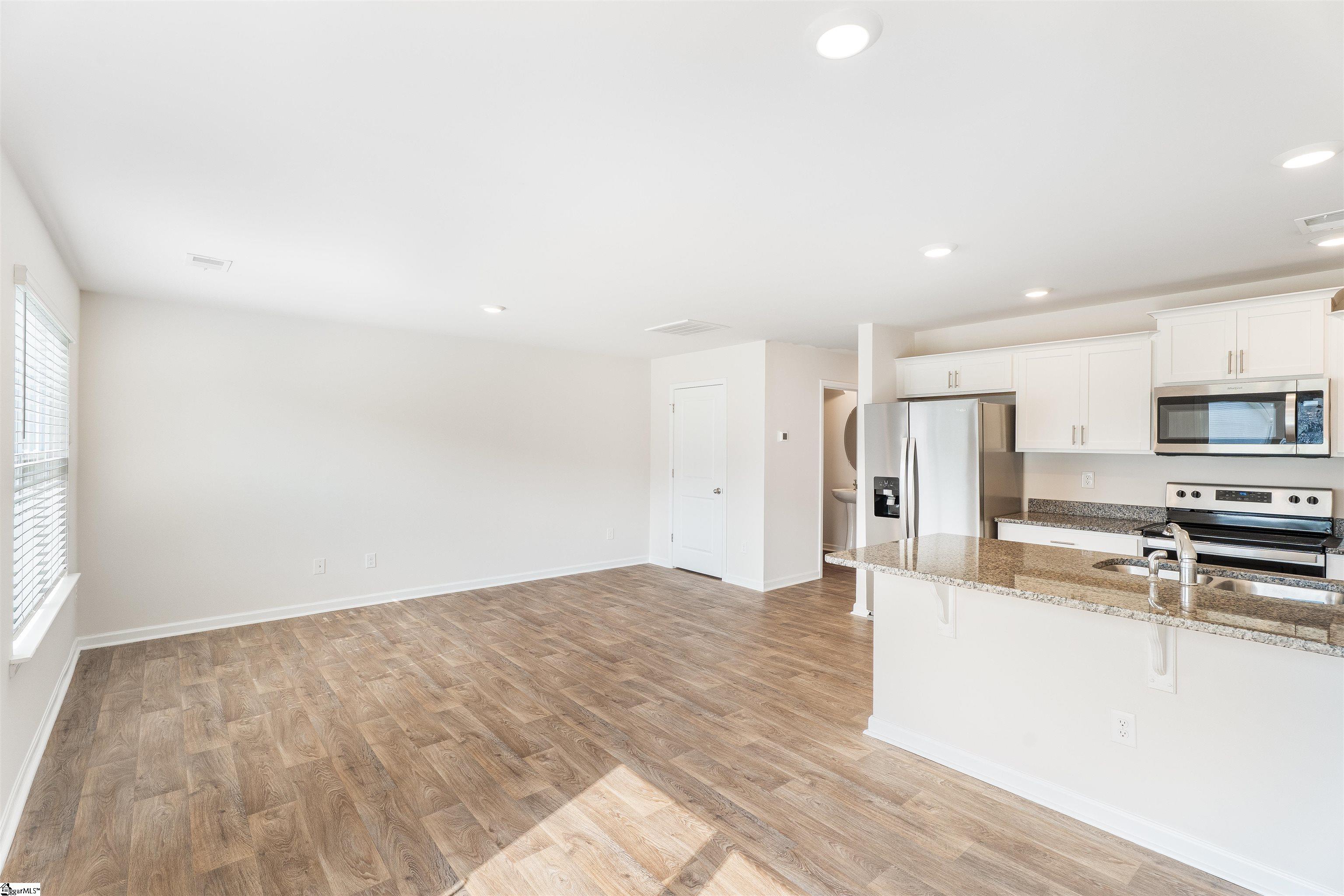 1218 N Norwhich Lane Spartanburg, SC 29301