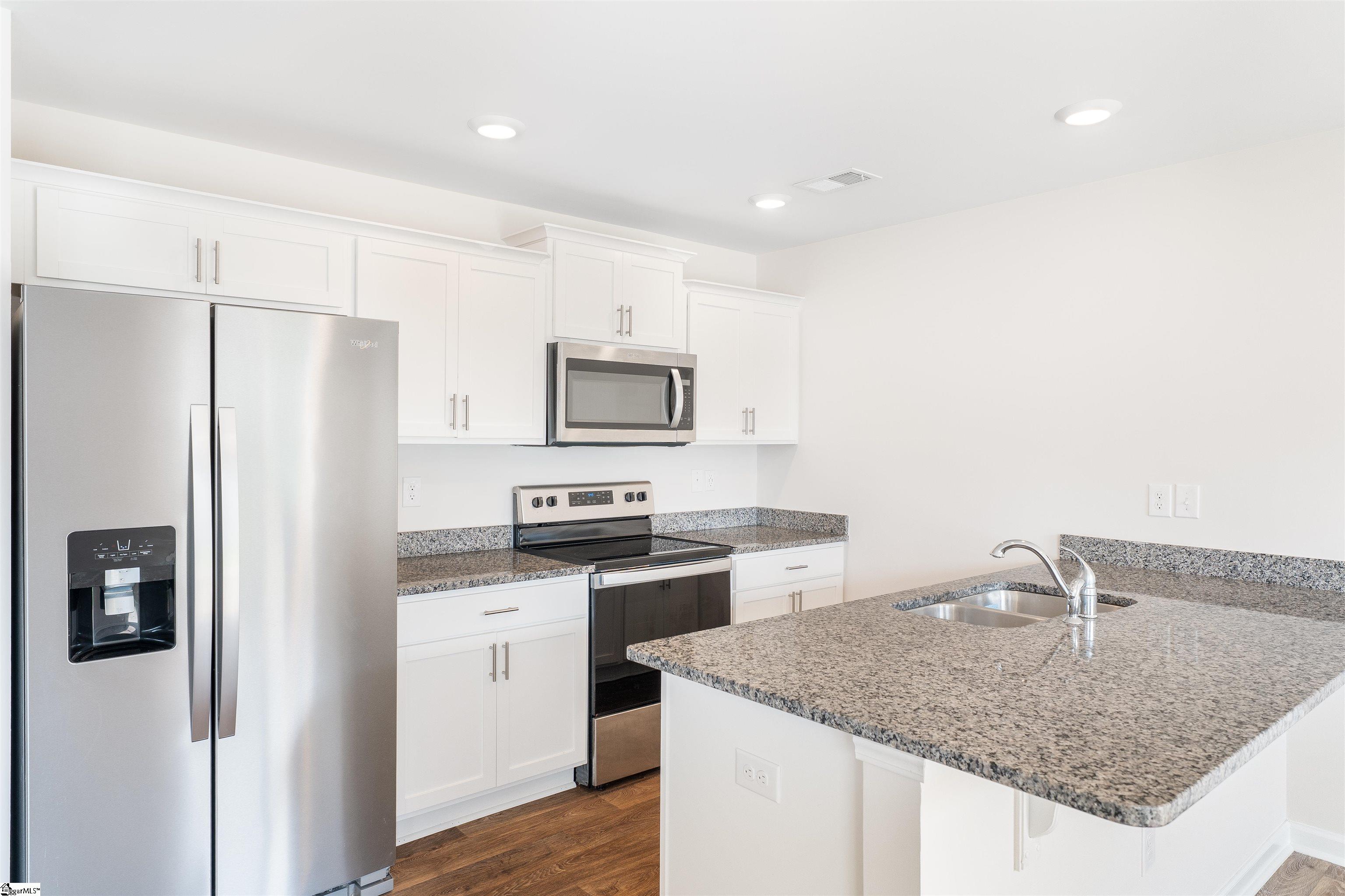 1218 N Norwhich Lane Spartanburg, SC 29301