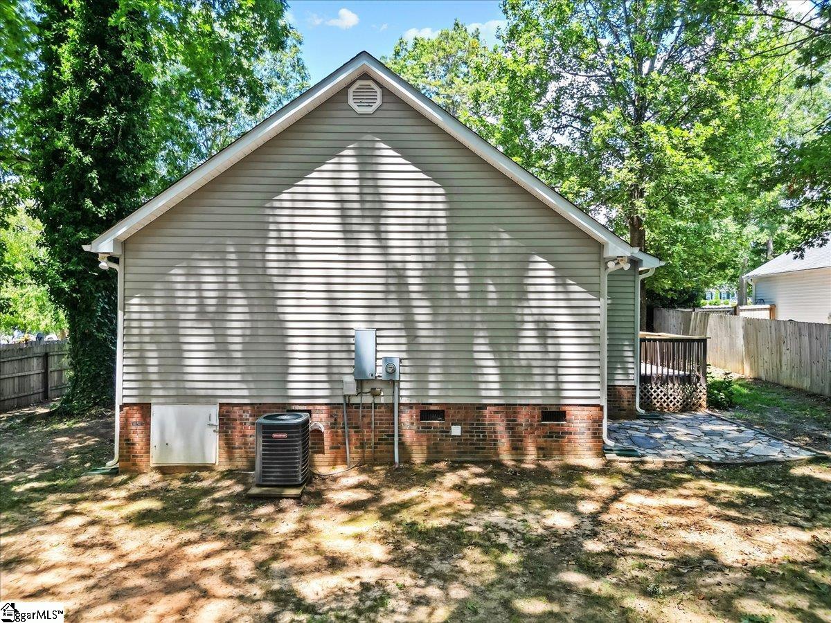 704 Dunwoody Drive Simpsonville, SC 29681
