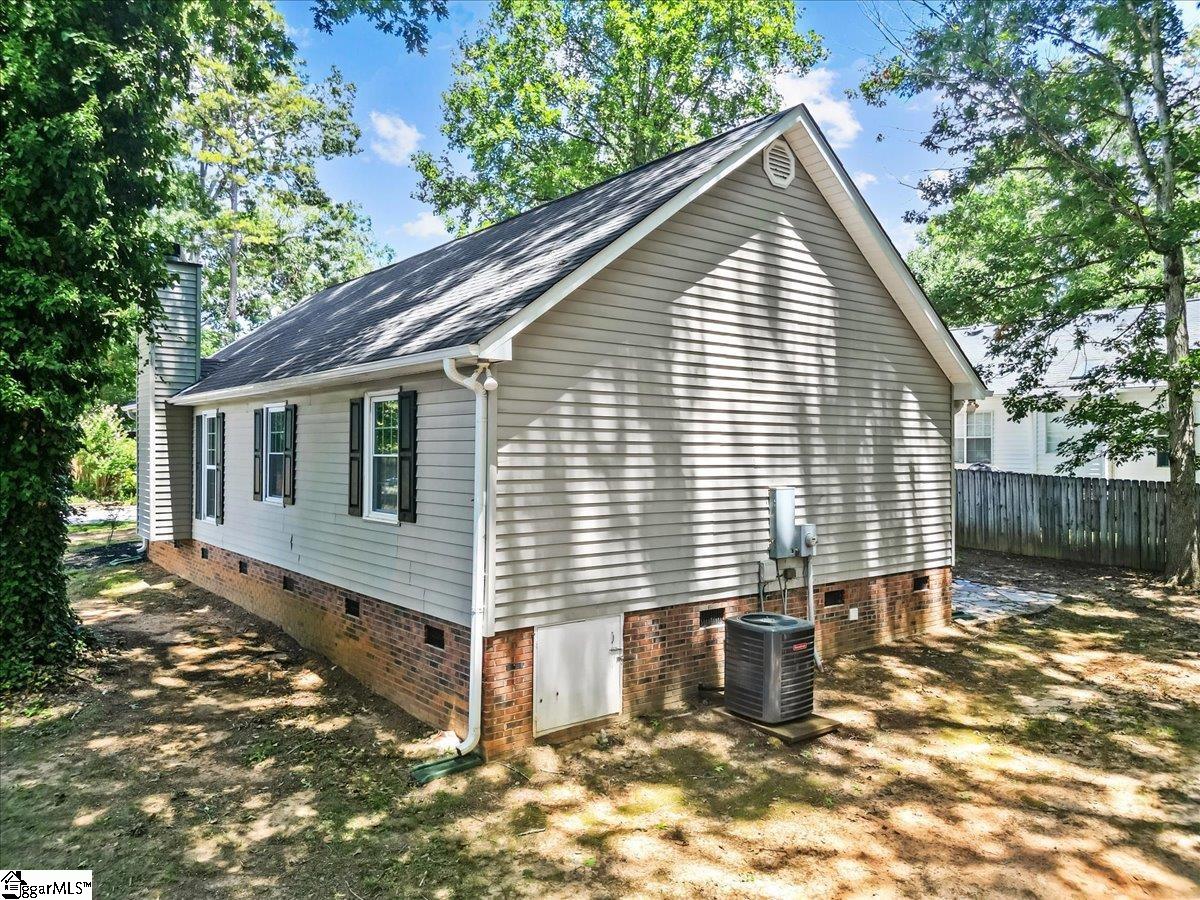 704 Dunwoody Drive Simpsonville, SC 29681