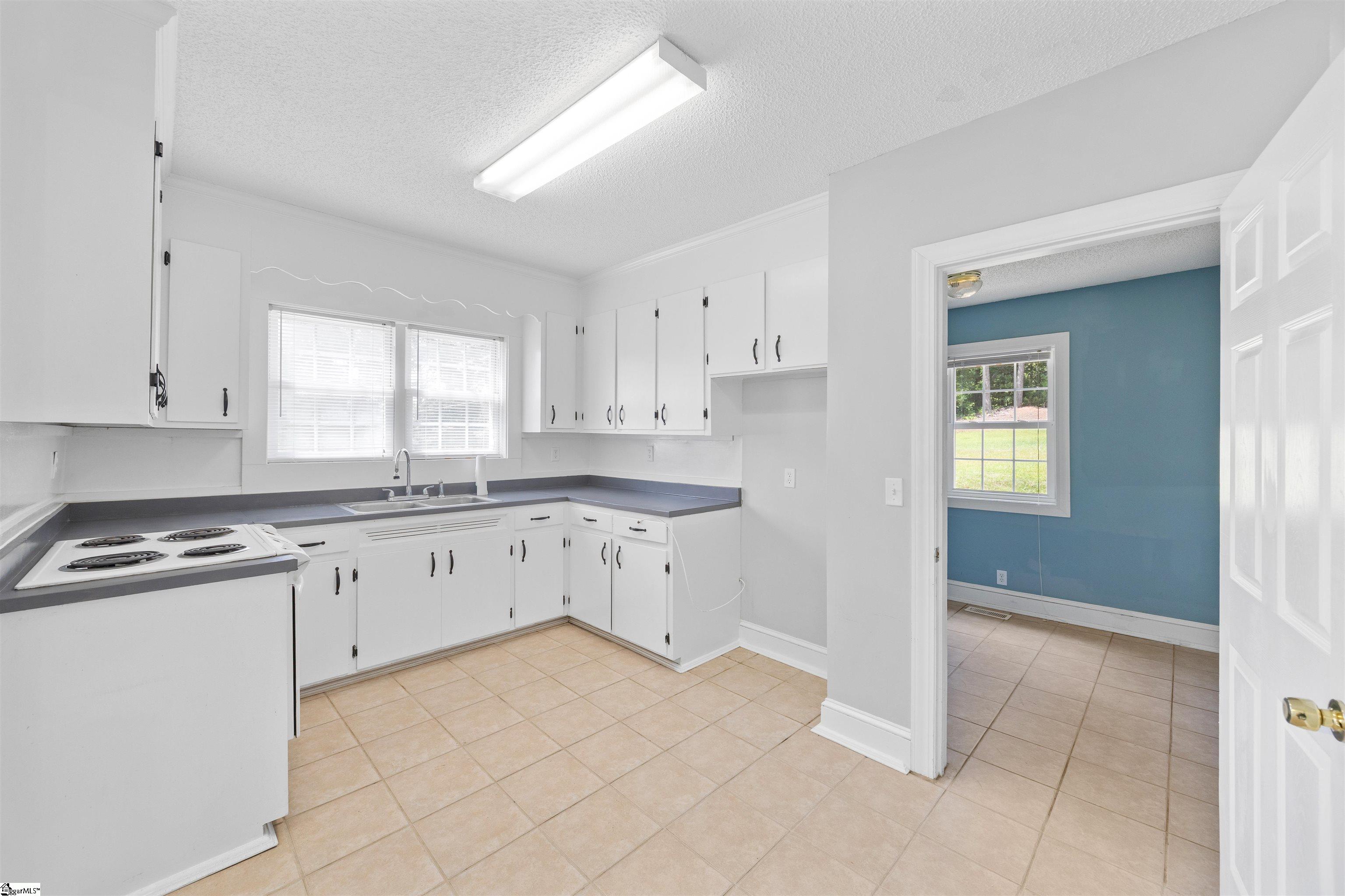 130 Old Locust Hill Road Taylors, SC 29687