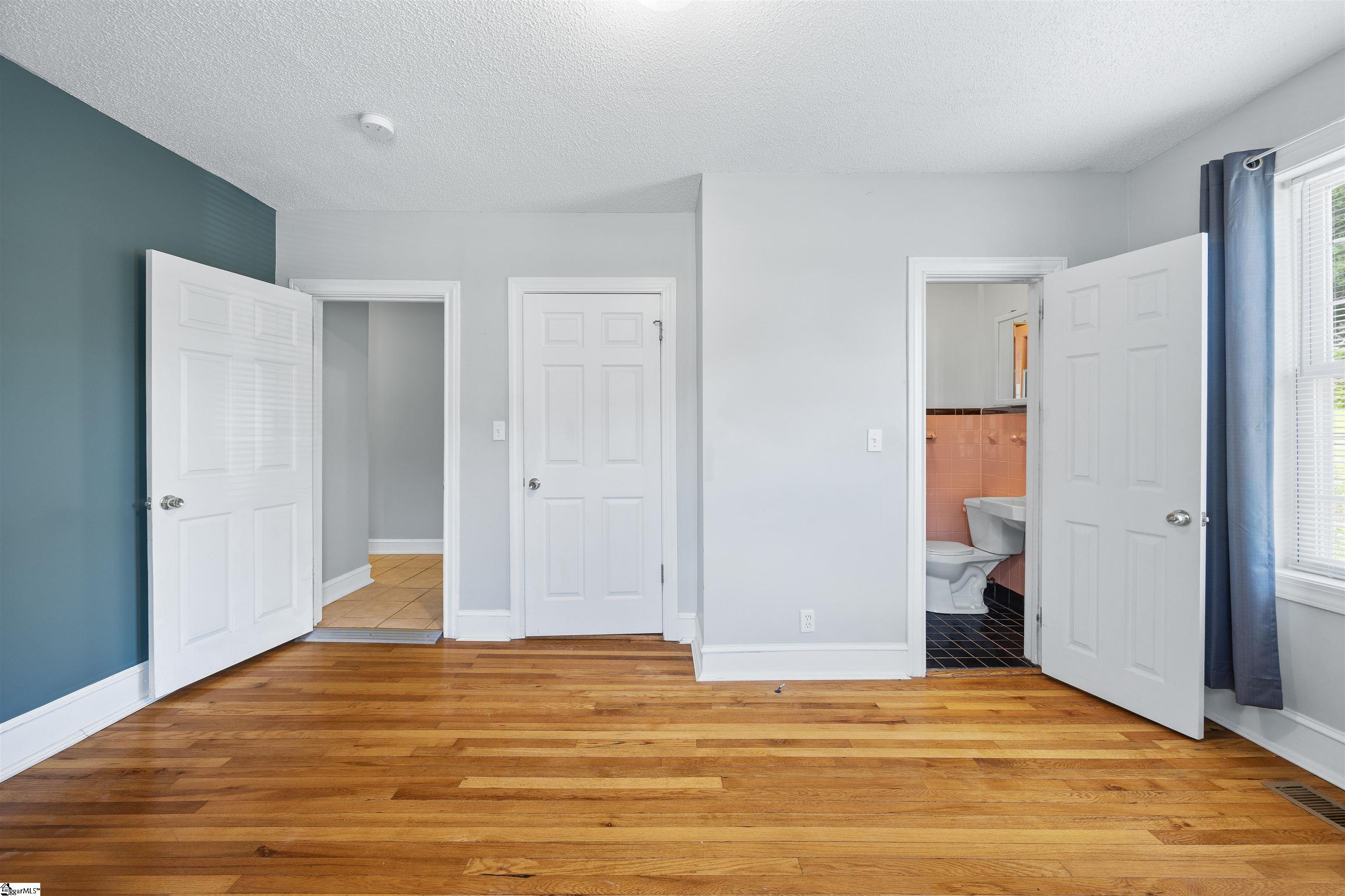 130 Old Locust Hill Road Taylors, SC 29687