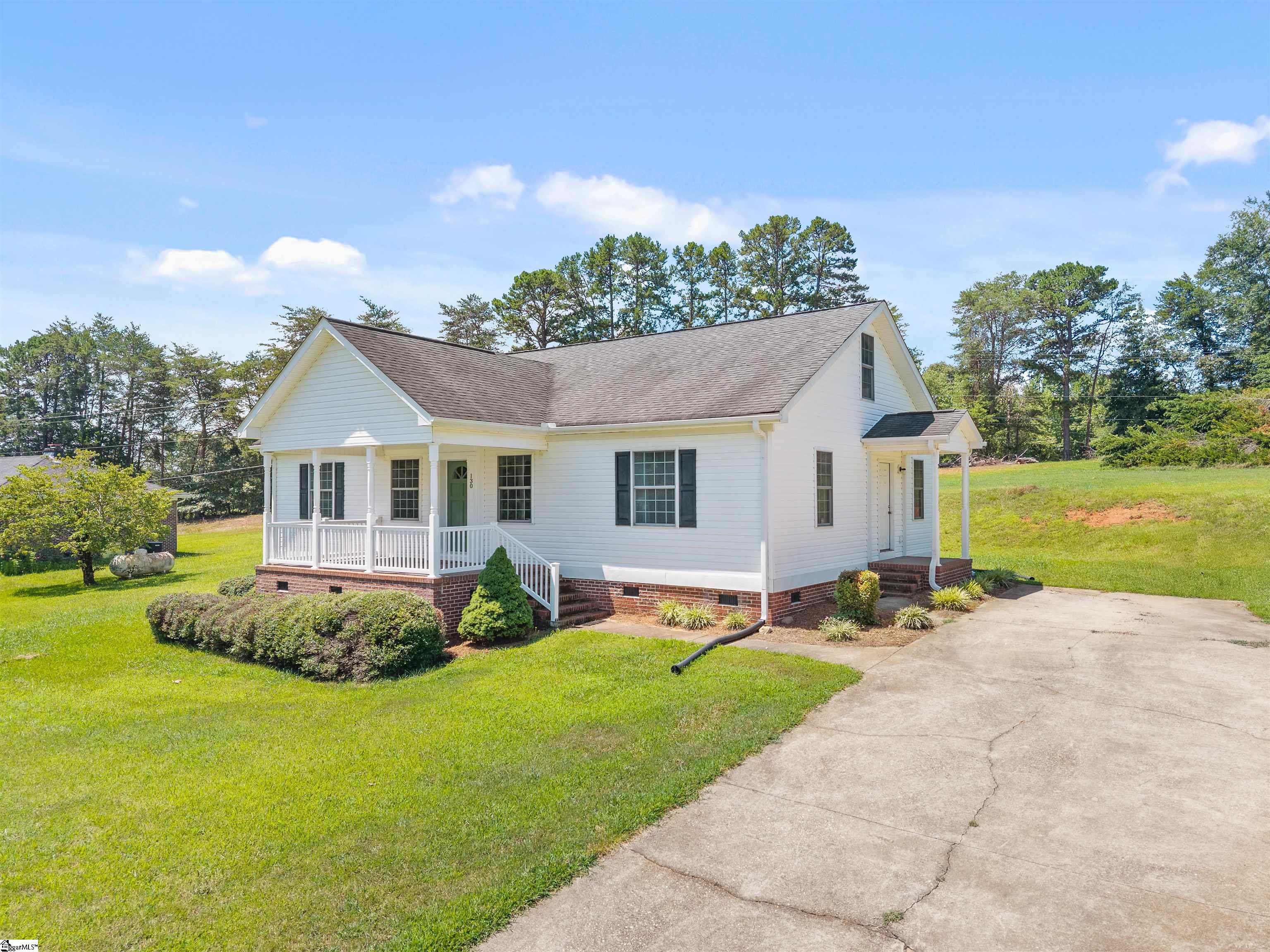 130 Old Locust Hill Road Taylors, SC 29687