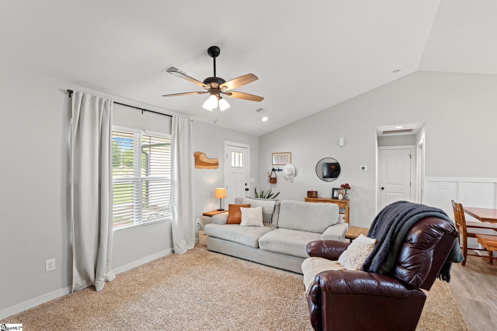 47 Georgia Acres Road Gray Court, SC 29645