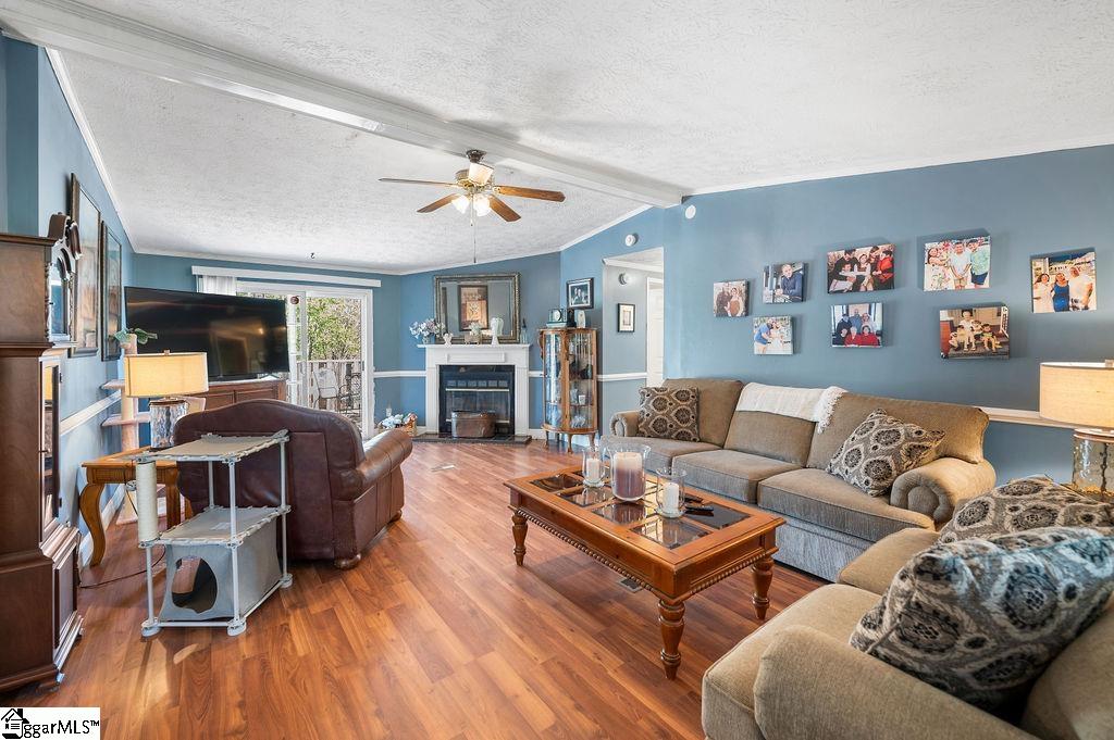 128 Barnett Road Campobello, SC 29322