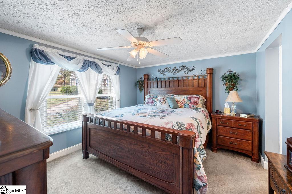 128 Barnett Road Campobello, SC 29322