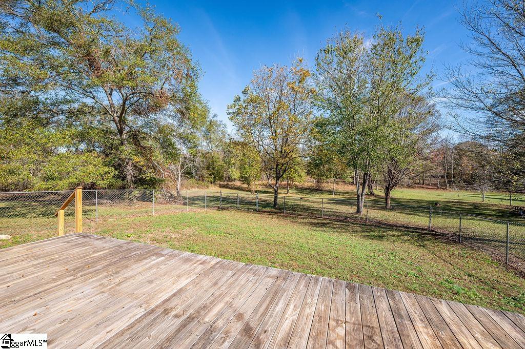 128 Barnett Road Campobello, SC 29322