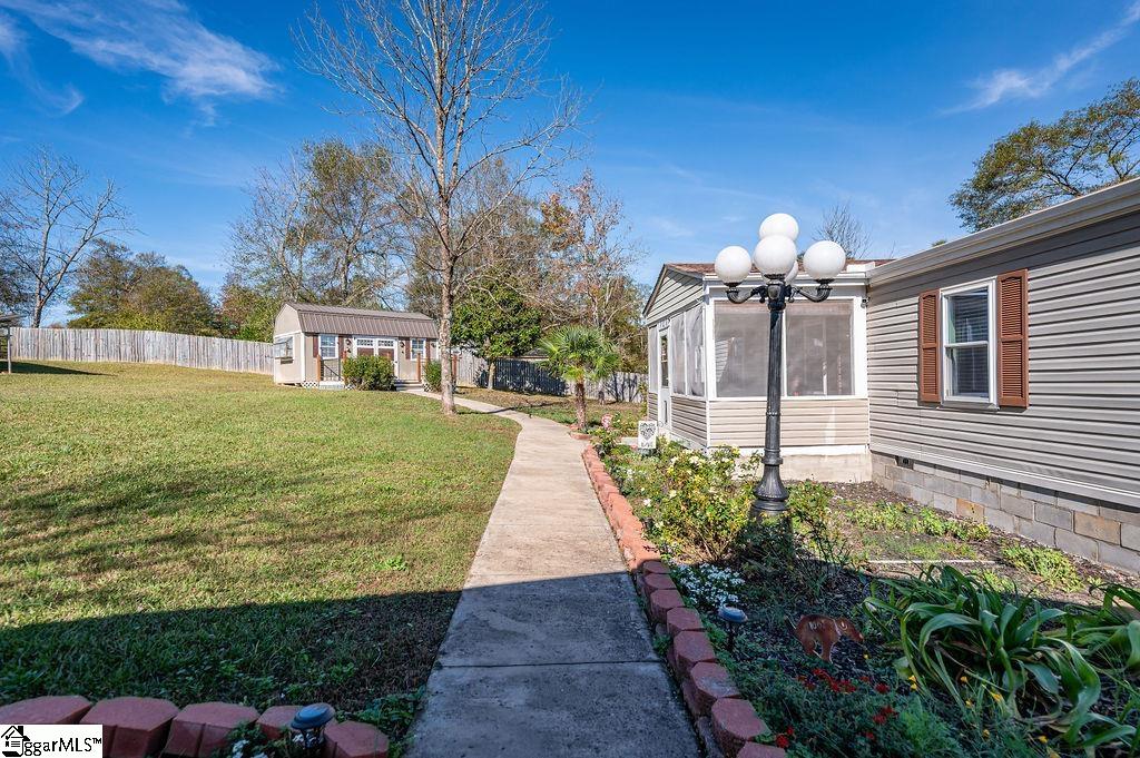 128 Barnett Road Campobello, SC 29322