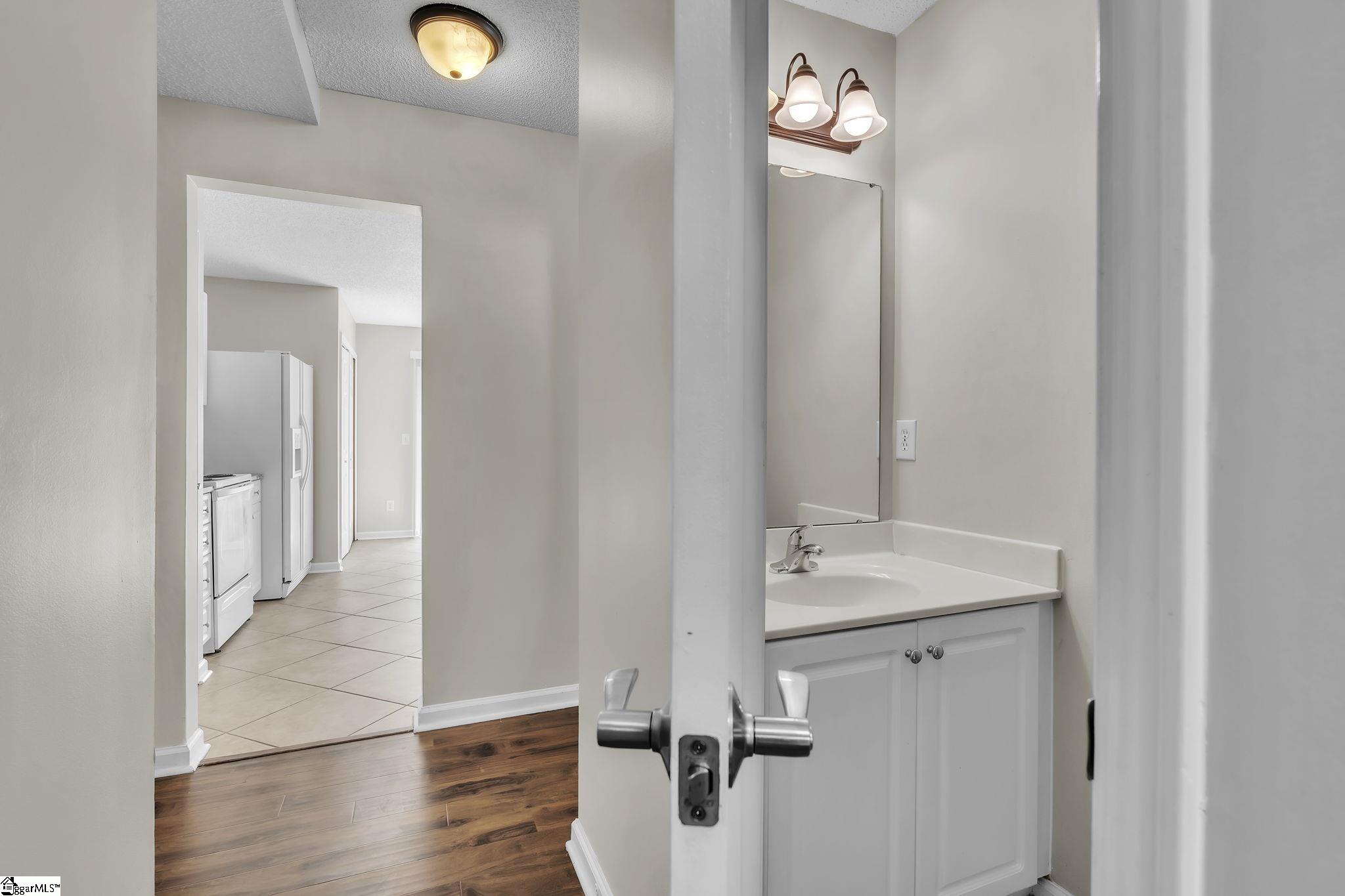10 Brockmore Drive Greenville, SC 29605