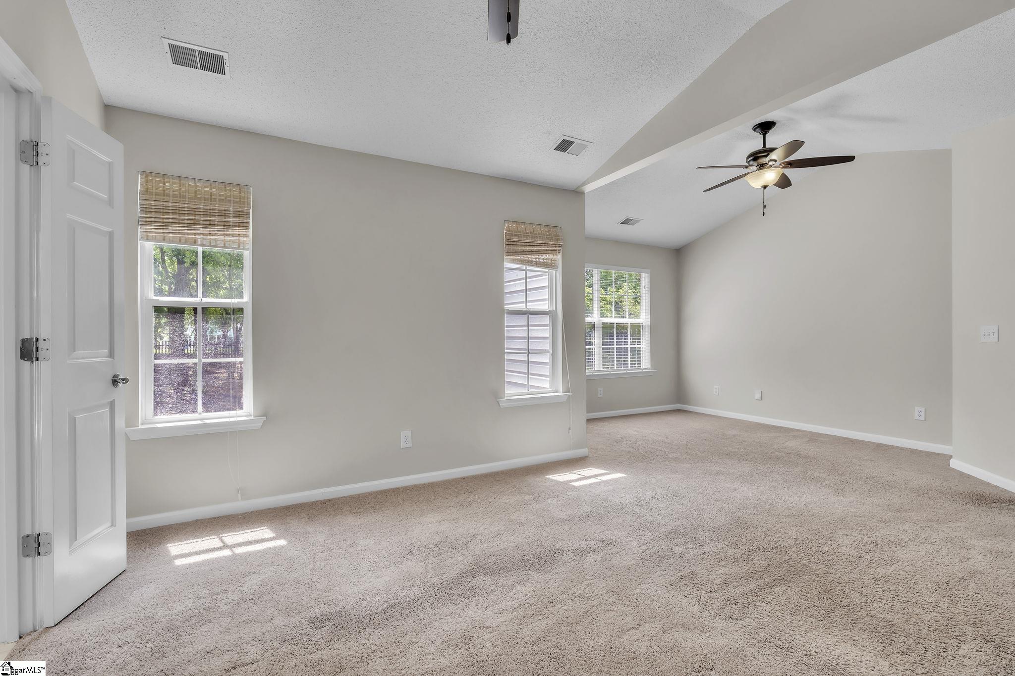 10 Brockmore Drive Greenville, SC 29605
