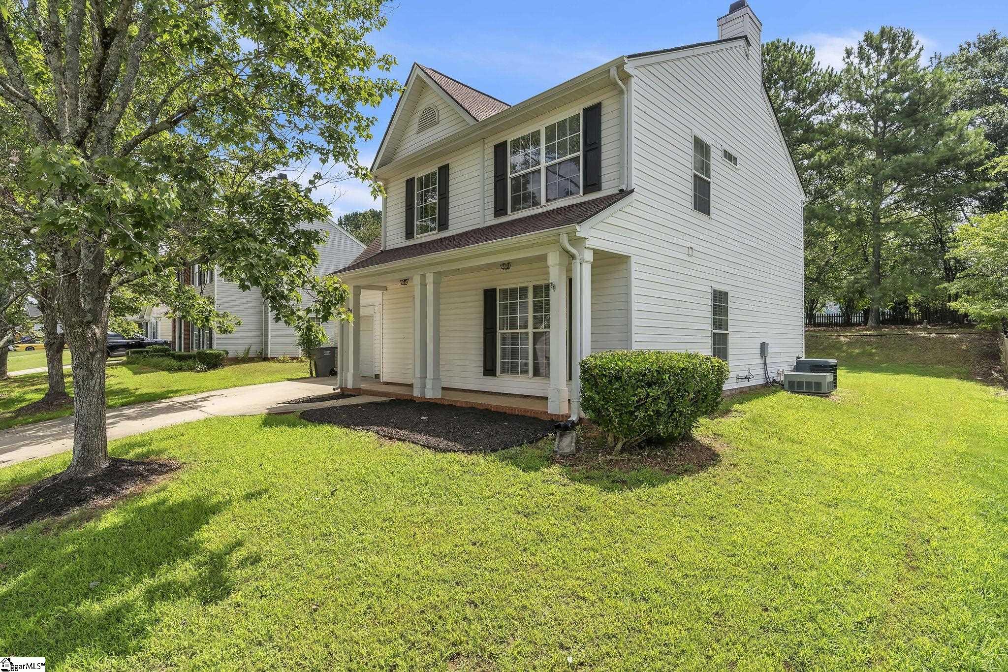10 Brockmore Drive Greenville, SC 29605
