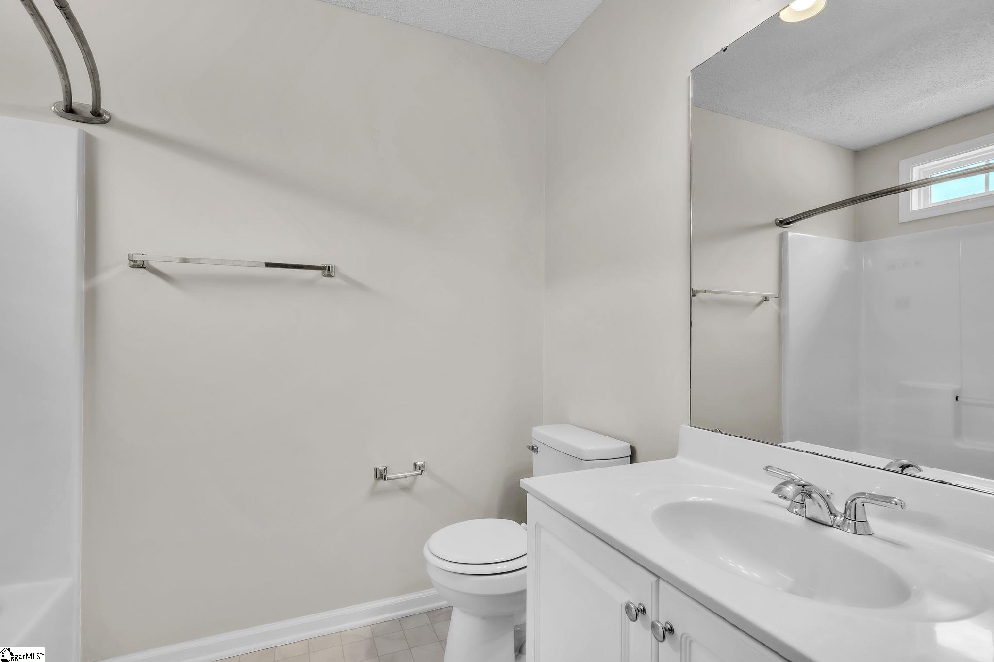 10 Brockmore Drive Greenville, SC 29605