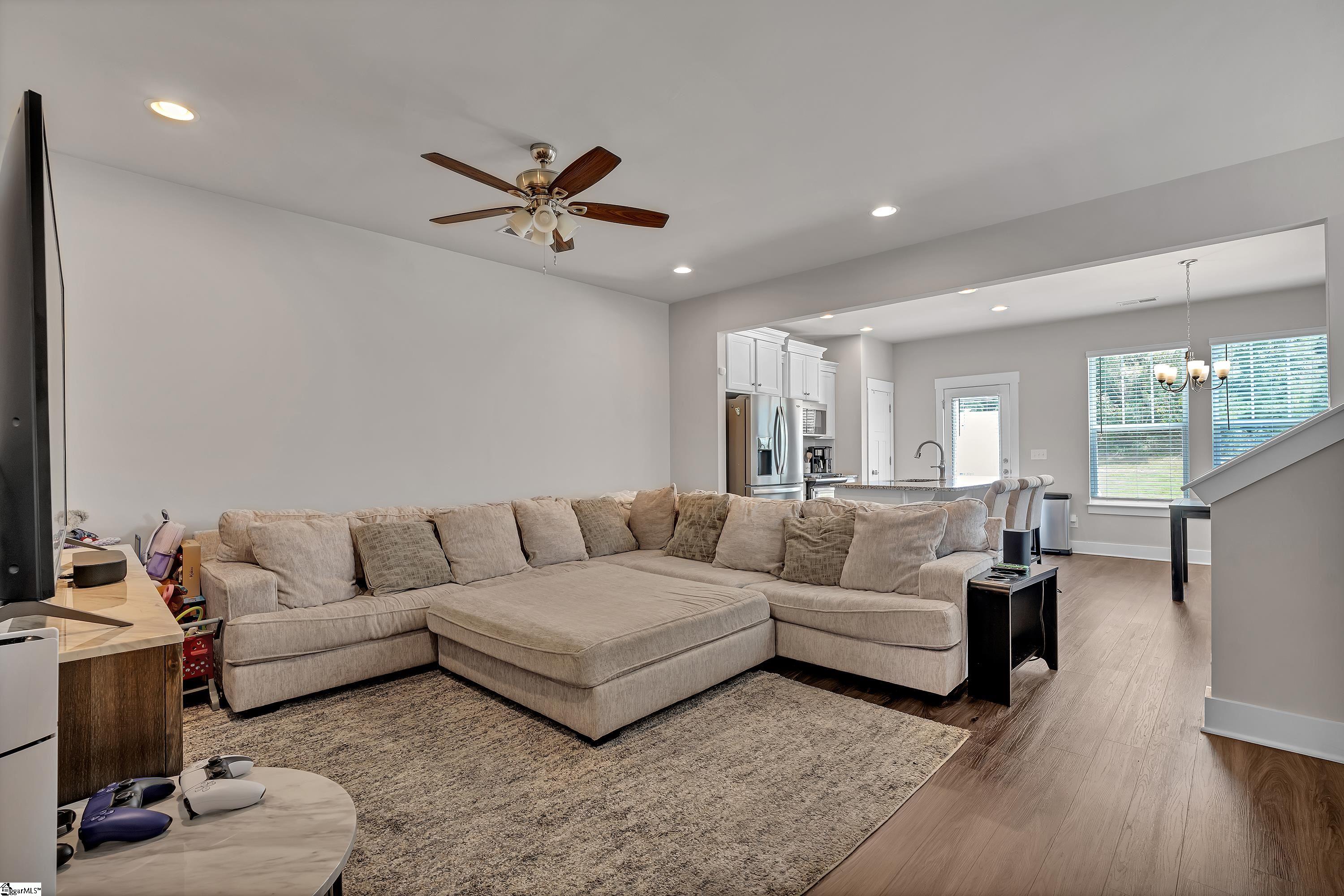 238 Keaton Court Spartanburg, SC 29316