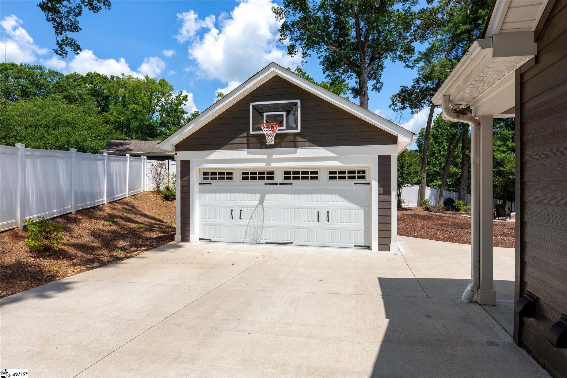 106 Ramblewood Lane Greenville, SC 29615