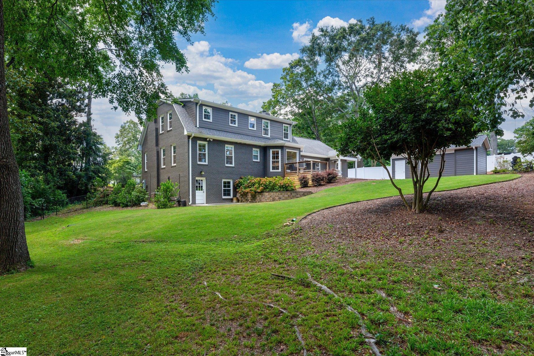 106 Ramblewood Lane Greenville, SC 29615
