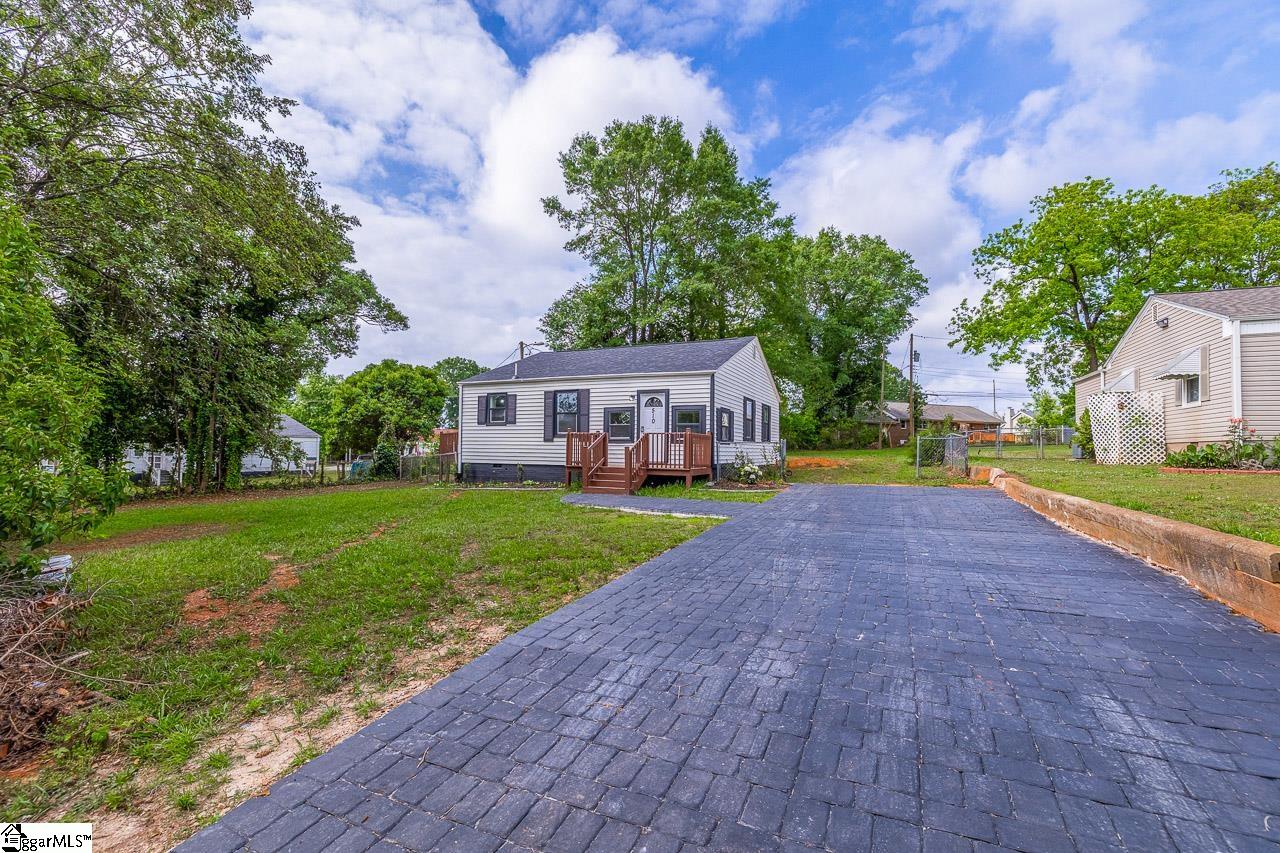 510 Houston Street Spartanburg, SC 29303