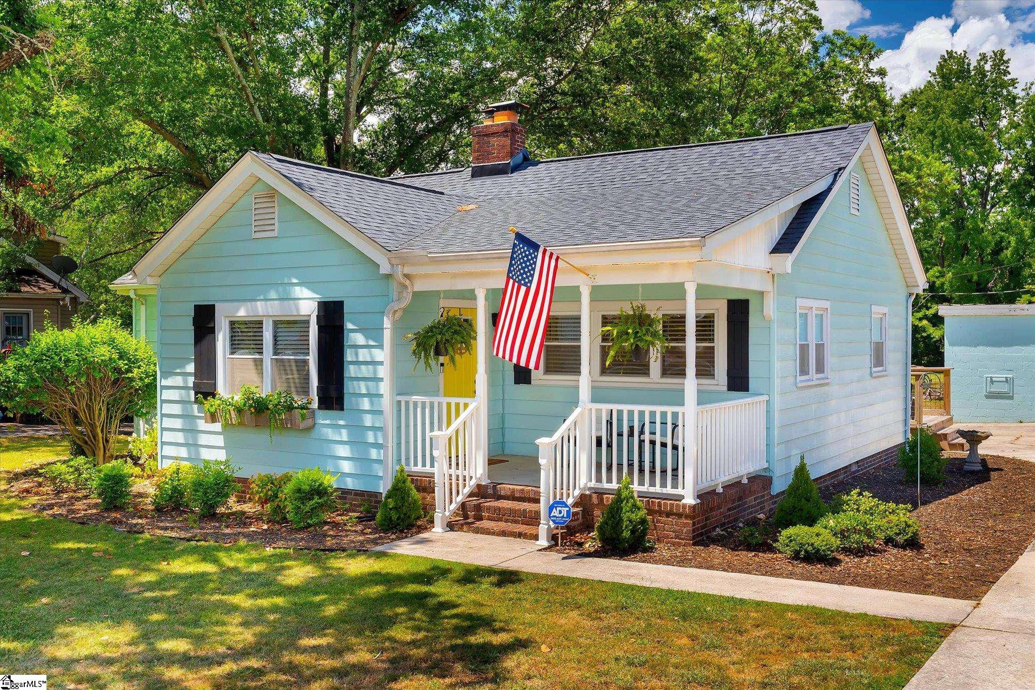 209 Donnan Road Taylors, SC 29687