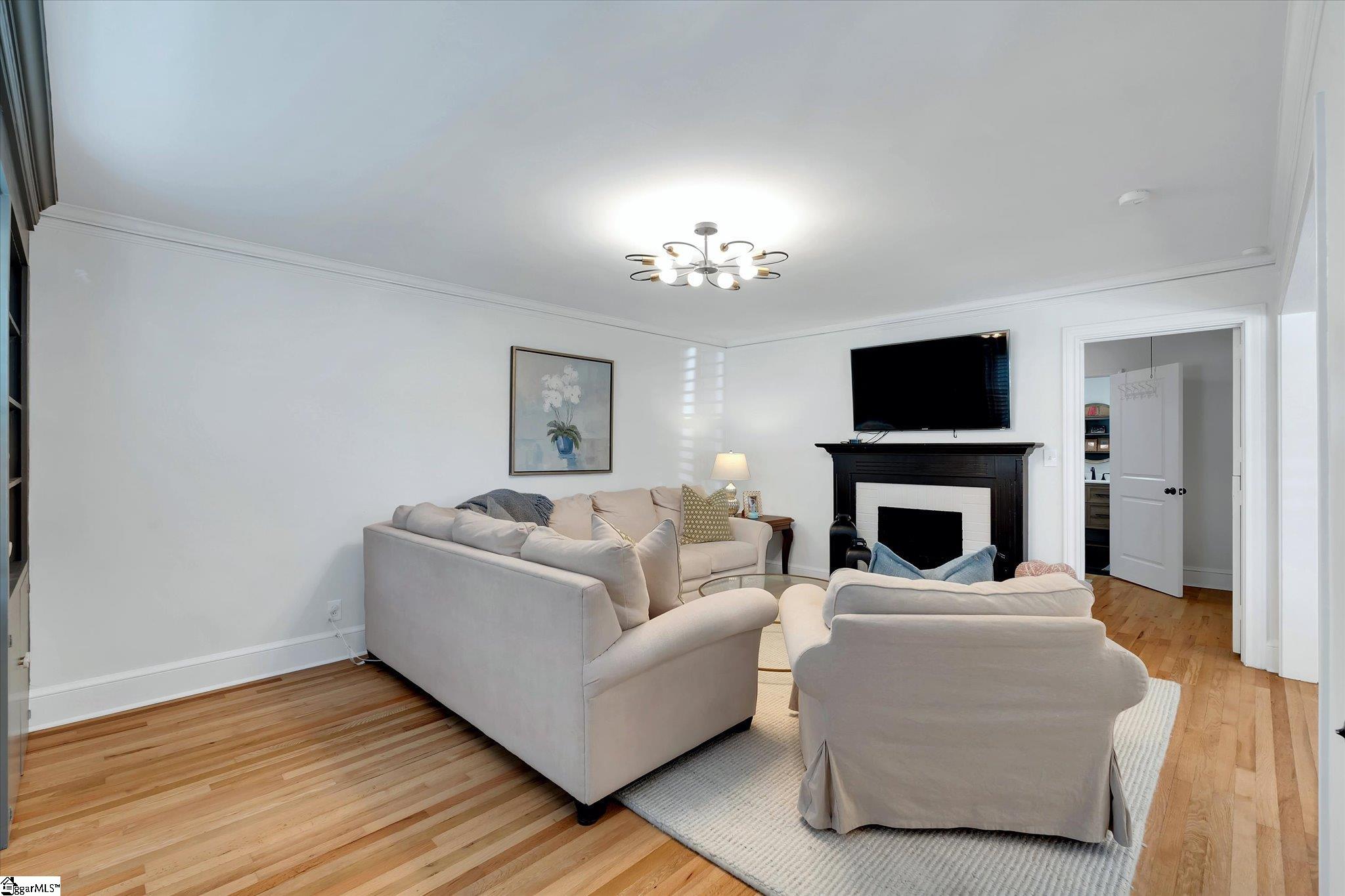 209 Donnan Road Taylors, SC 29687