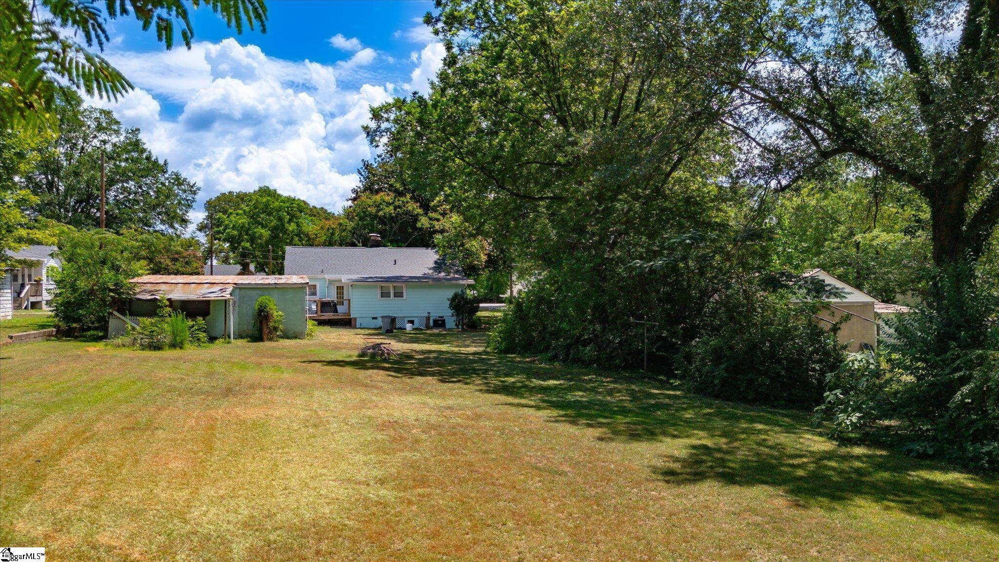 209 Donnan Road Taylors, SC 29687
