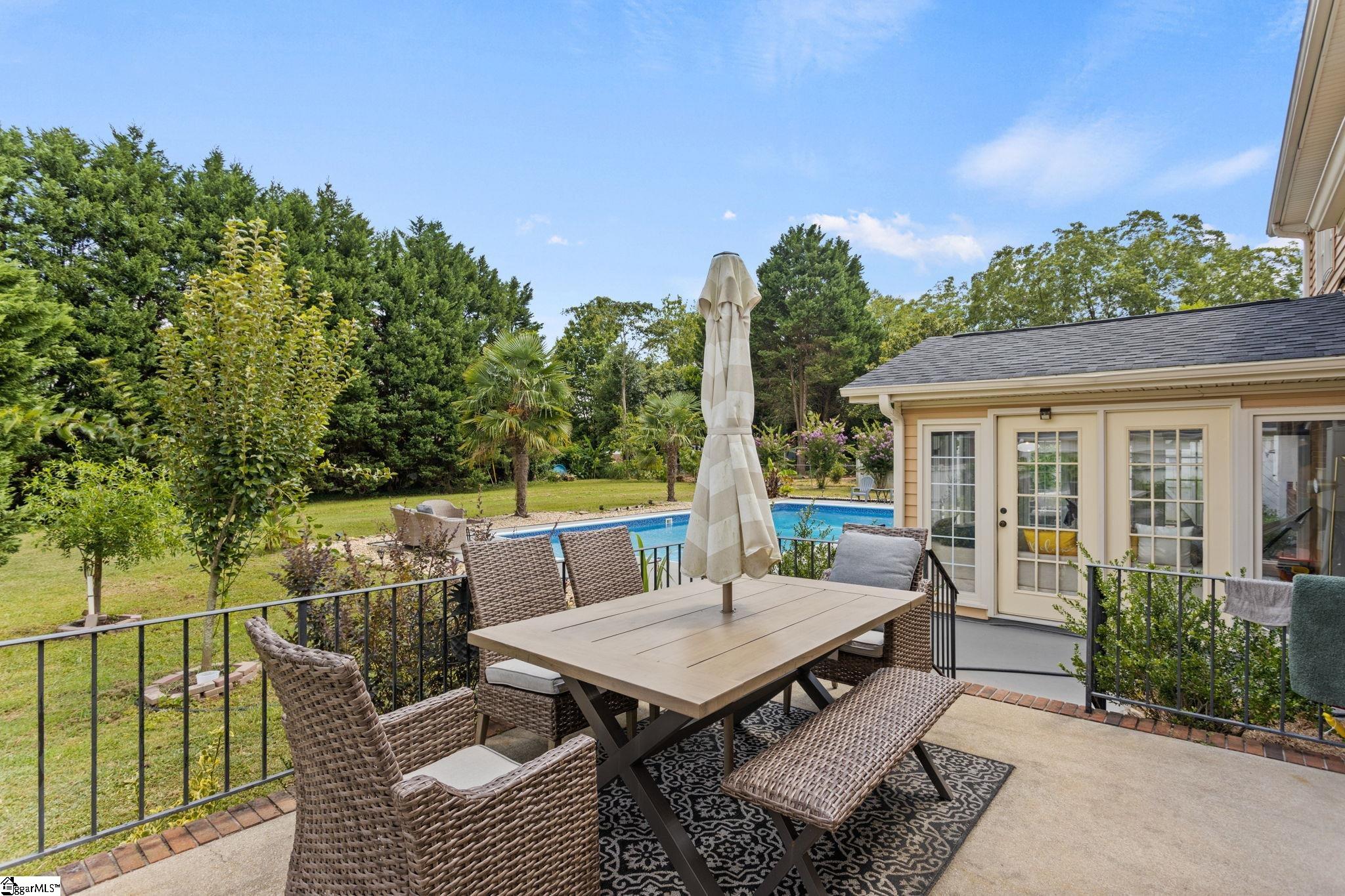 724 Hudson Road Greenville, SC 29615