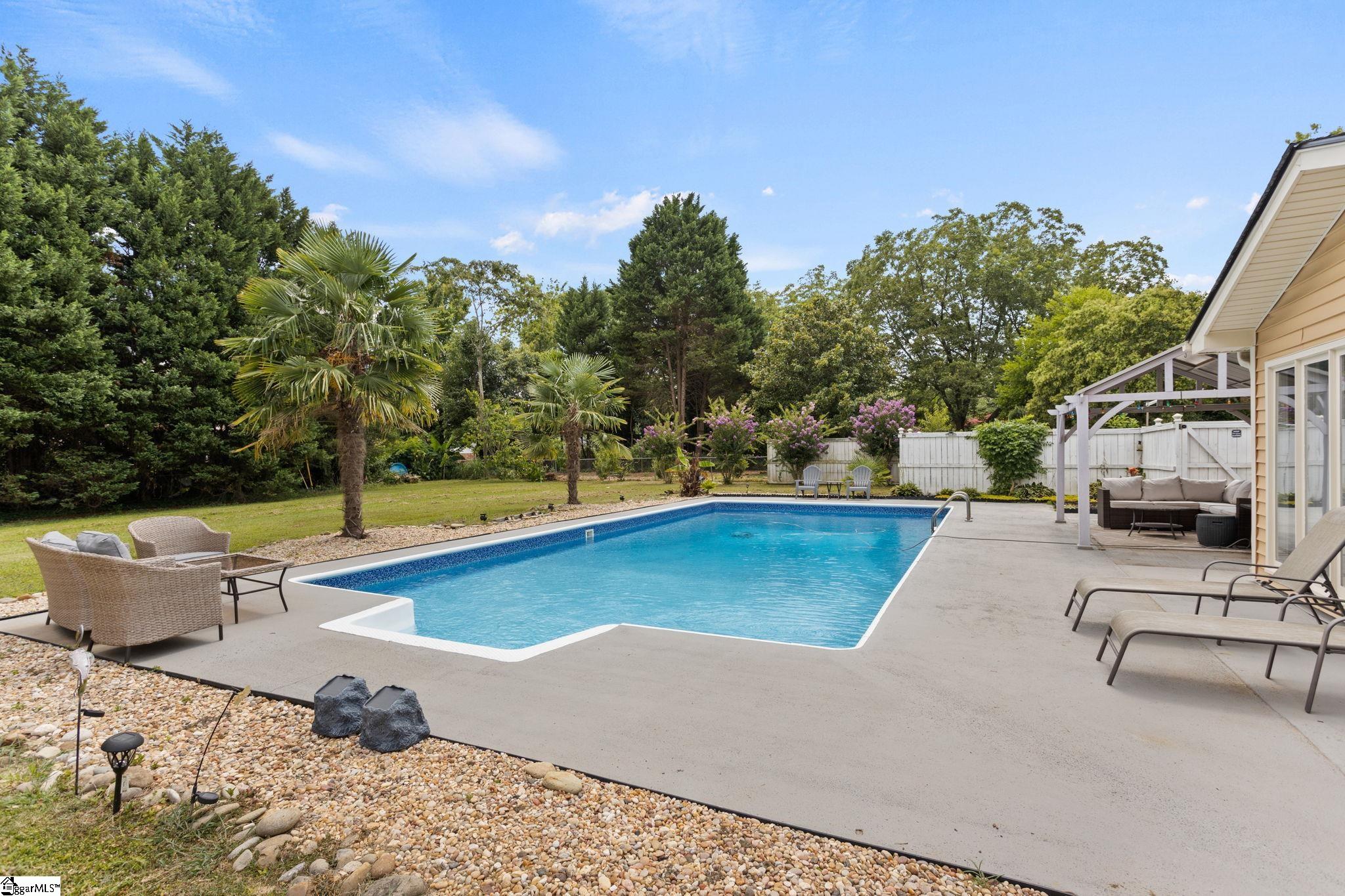 724 Hudson Road Greenville, SC 29615