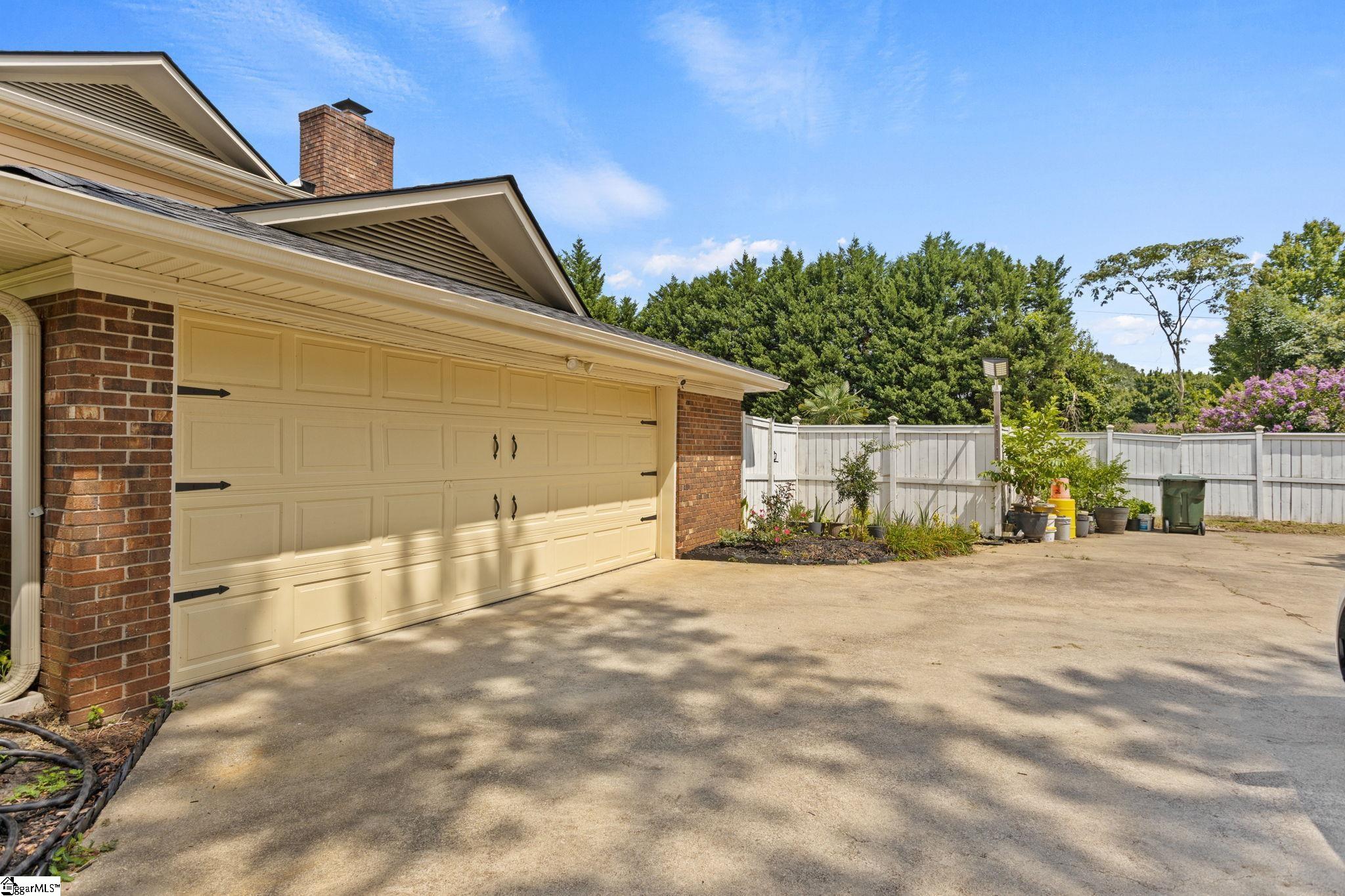 724 Hudson Road Greenville, SC 29615