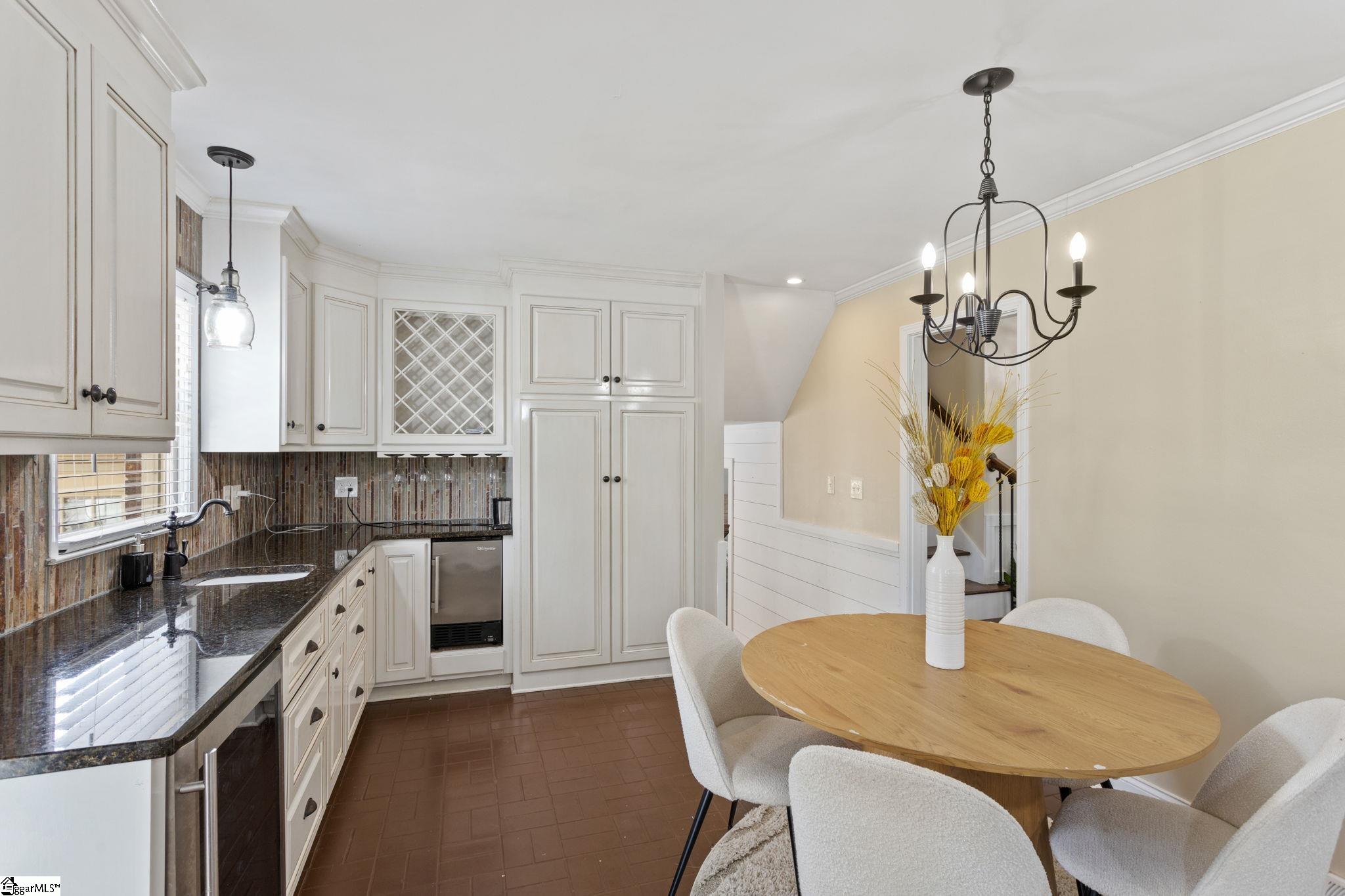 724 Hudson Road Greenville, SC 29615
