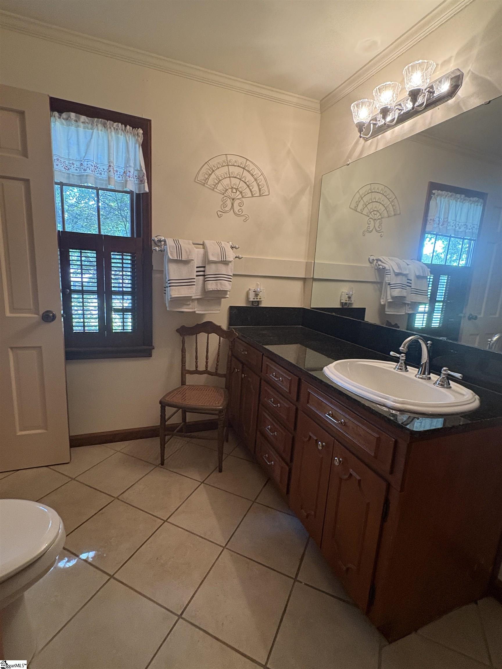 718 Parkview Drive Laurens, SC 29360