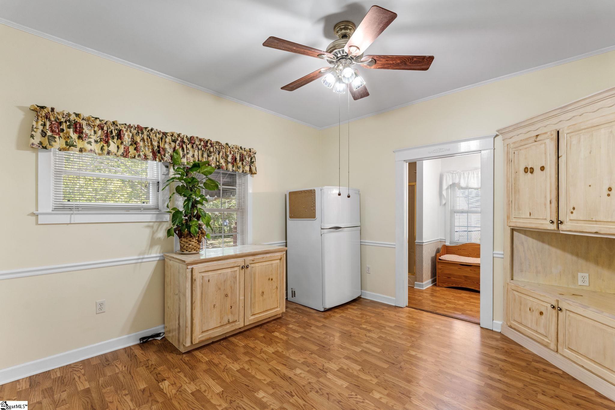 206 Ivydale Drive Greenville, SC 29609