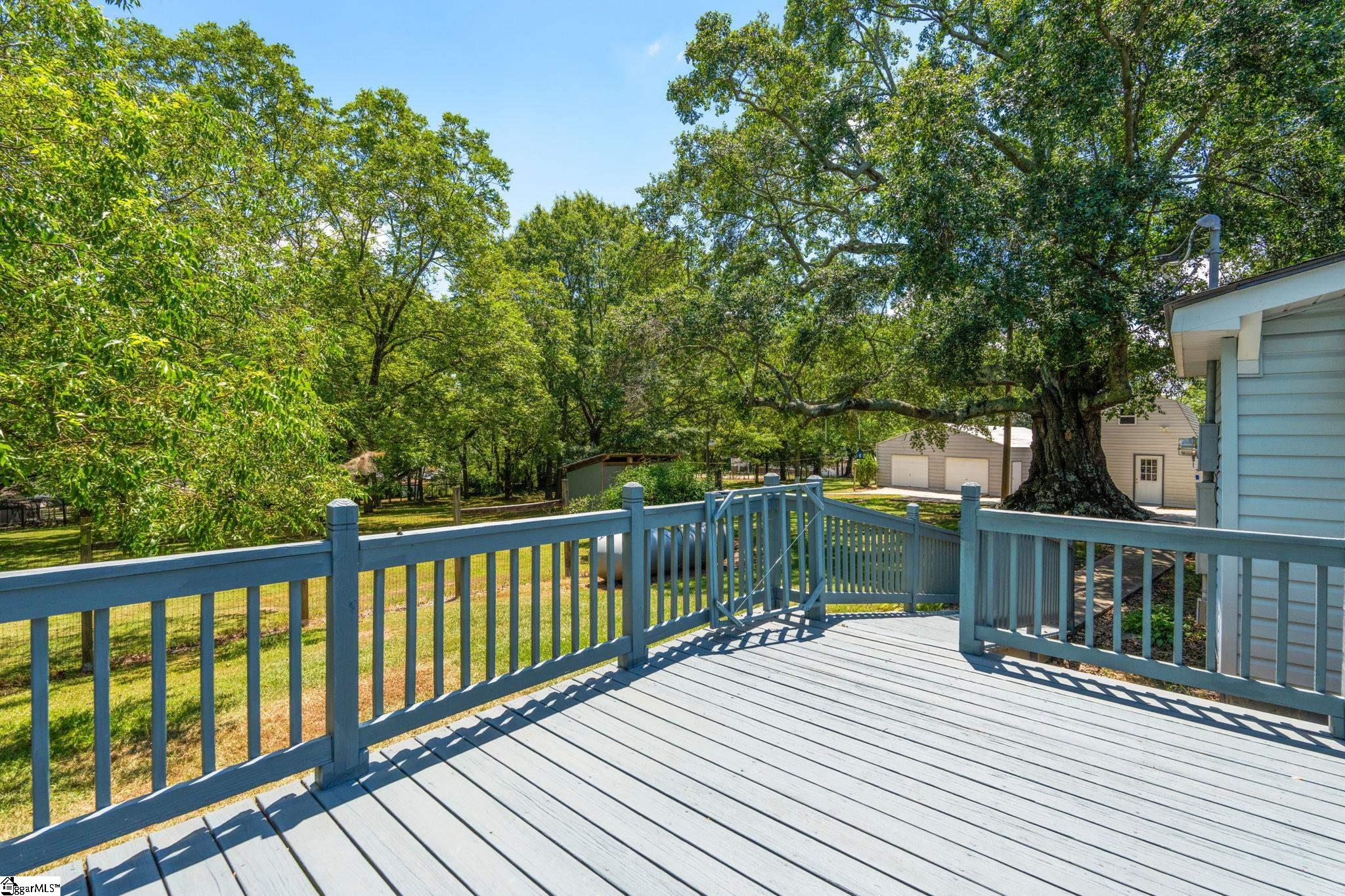 206 Ivydale Drive Greenville, SC 29609